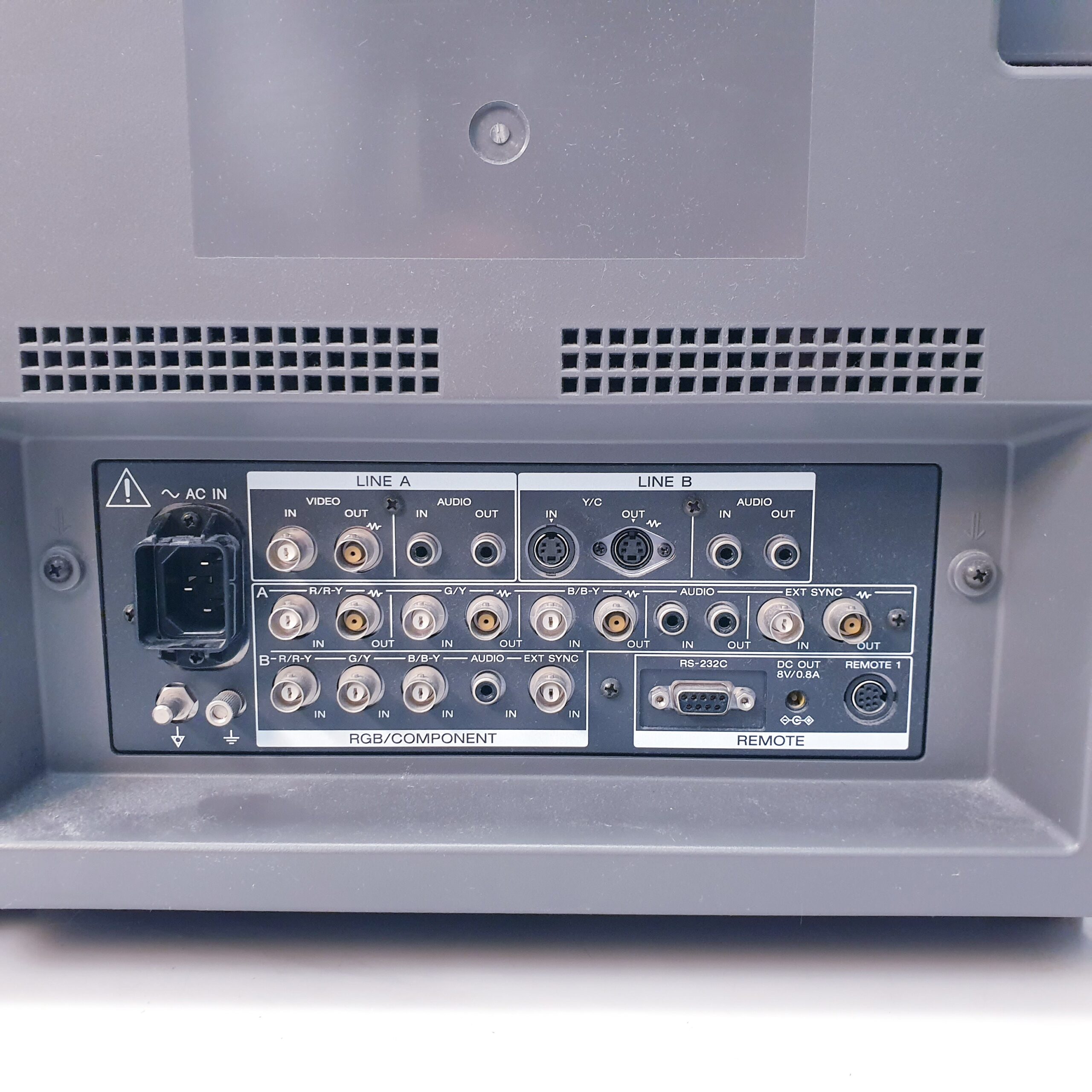 Sony PVM-20M2MDE Monitor für die Endoskopie – Bild 11