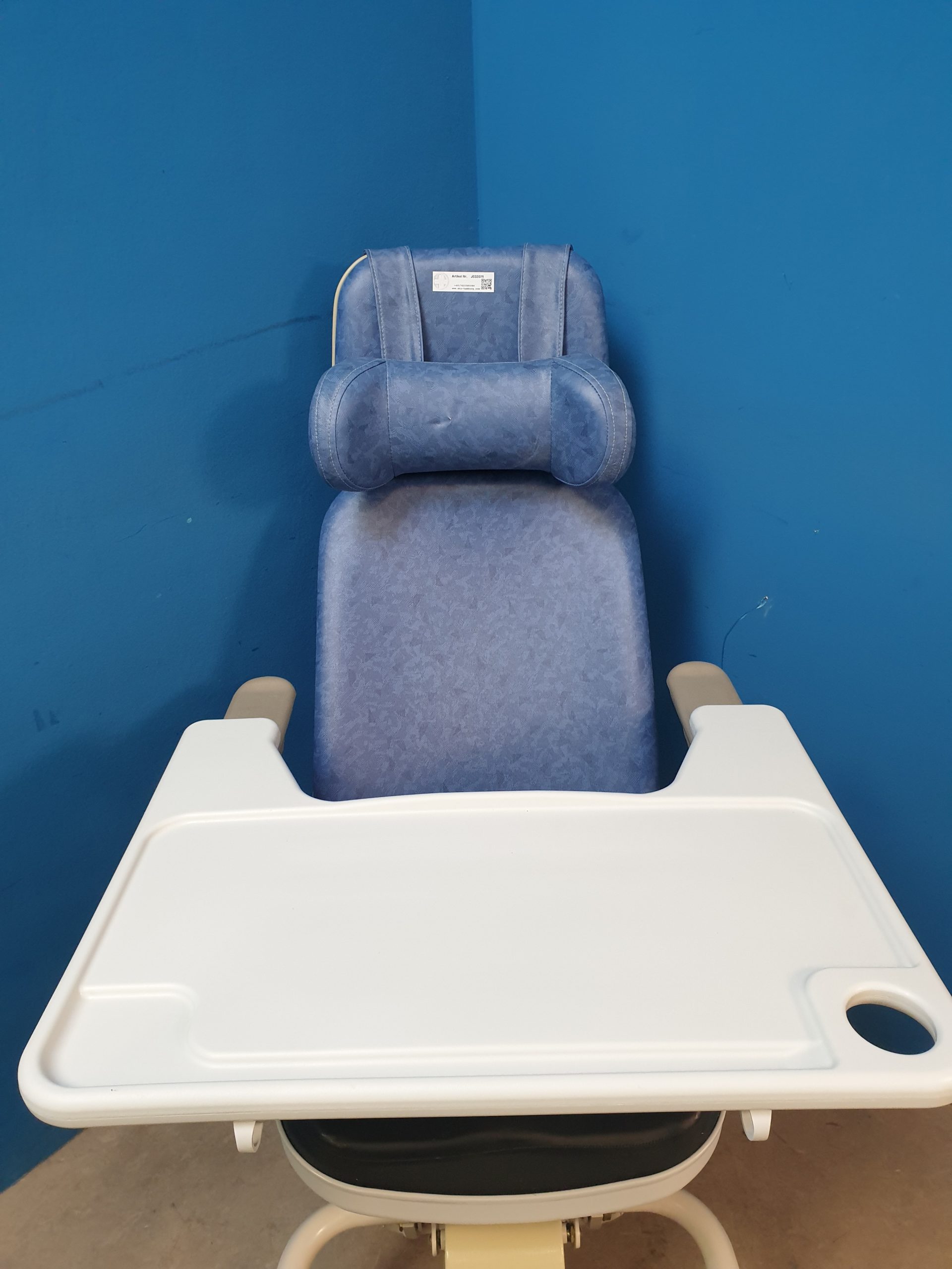 HILL-ROM Anatome SM 647B - SM647B - Pflegesessel, Patientenstuhl Fahrbar – Bild 8