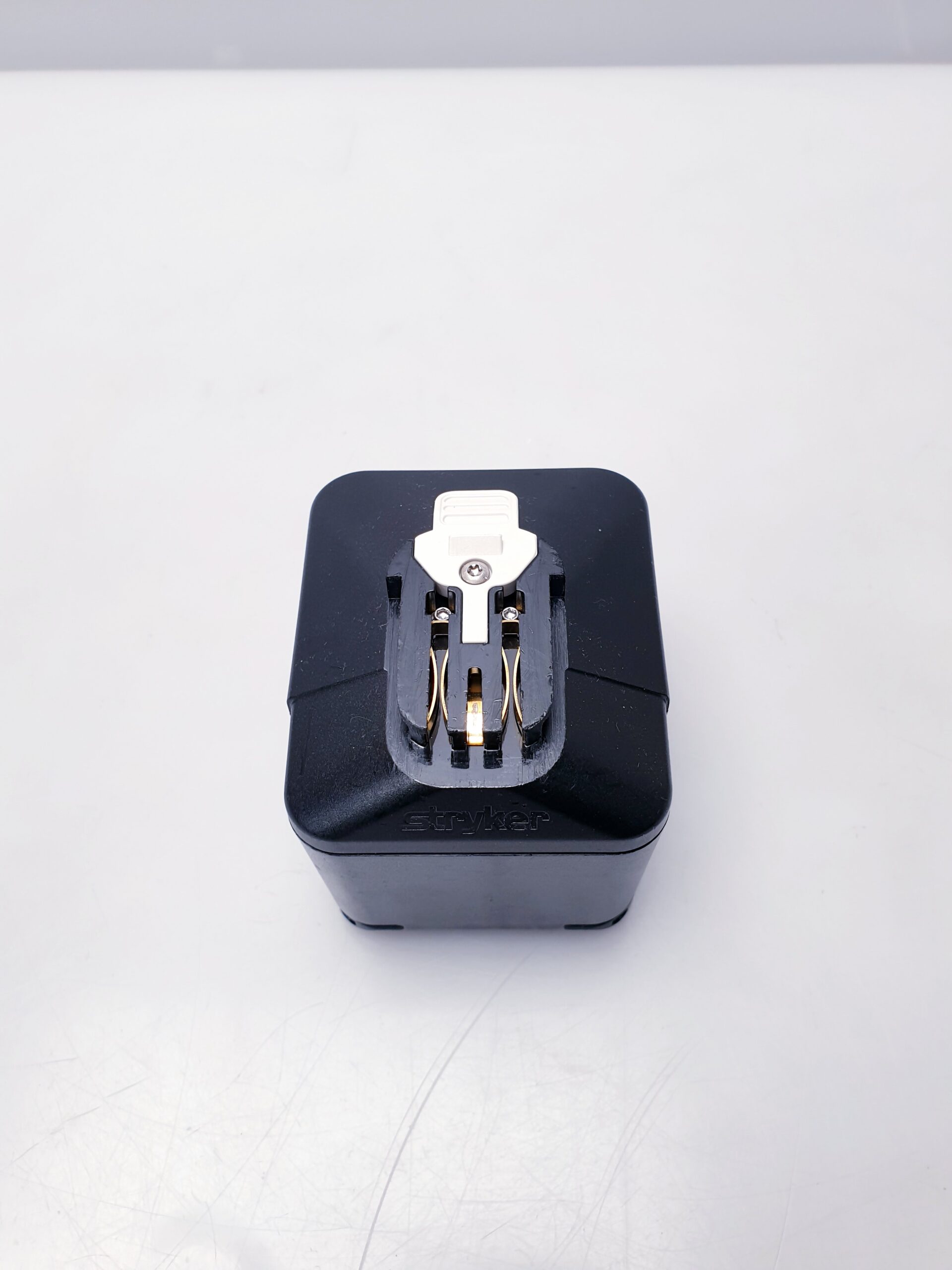 Stryker 6126-120 System 6 Aseptic Battery Housing – Bild 6