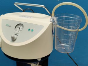 Medap Bora P 2060 Absauggerät Absaugpumpe Sekretsauger Chirurgiesauger fahrbar