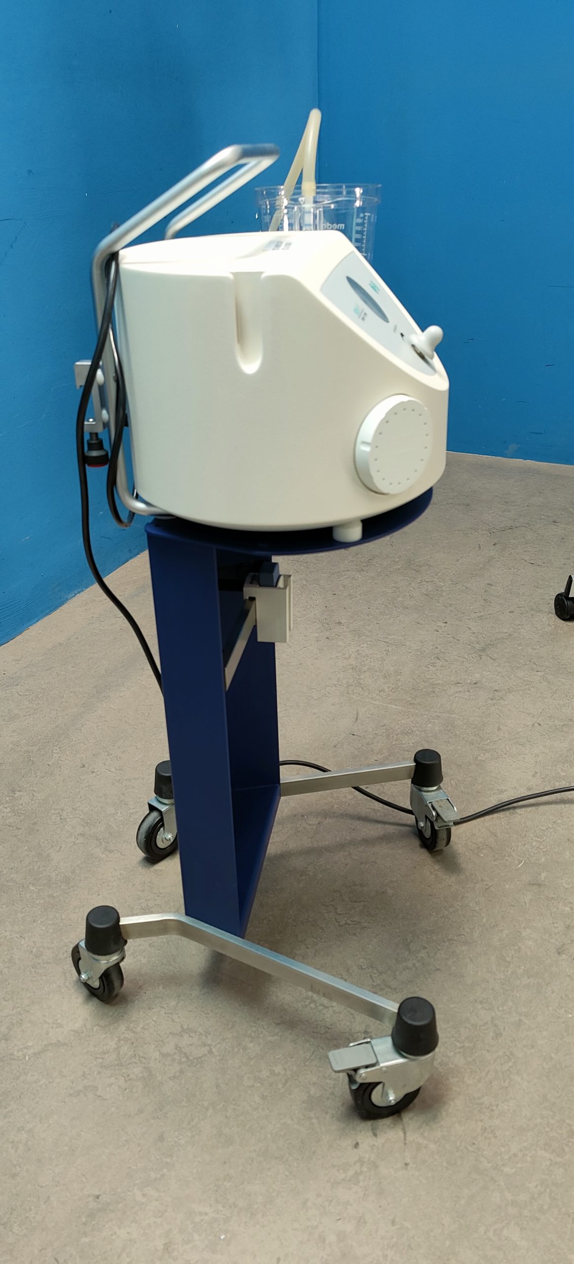 Medap Bora P 2060 Absauggerät Absaugpumpe Sekretsauger Chirurgiesauger fahrbar – Bild 6