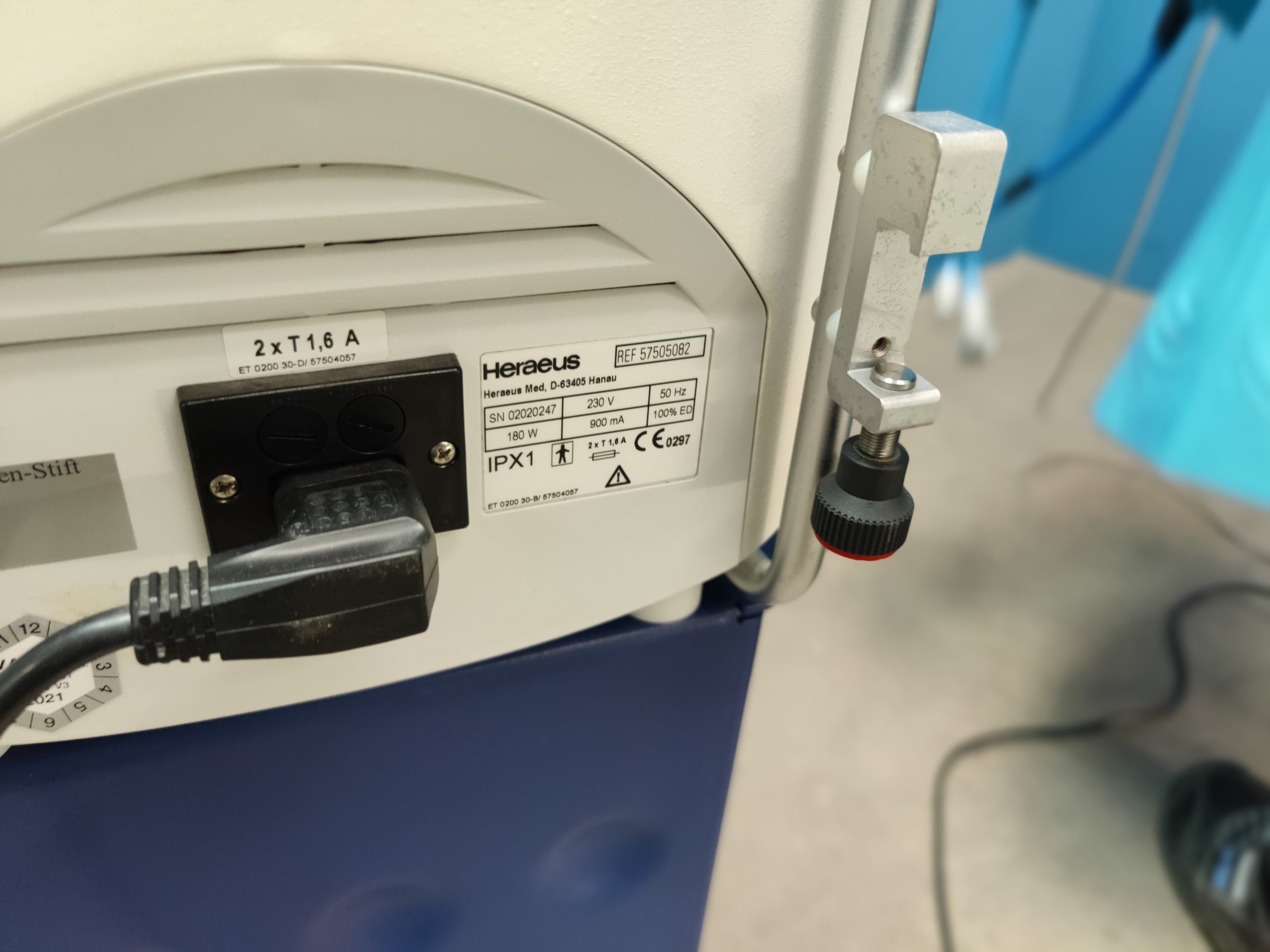 Medap Bora P 2060 Absauggerät Absaugpumpe Sekretsauger Chirurgiesauger fahrbar – Bild 8