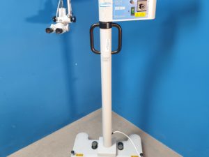 Zeiss OPMI 111 mit S21 Standfuß