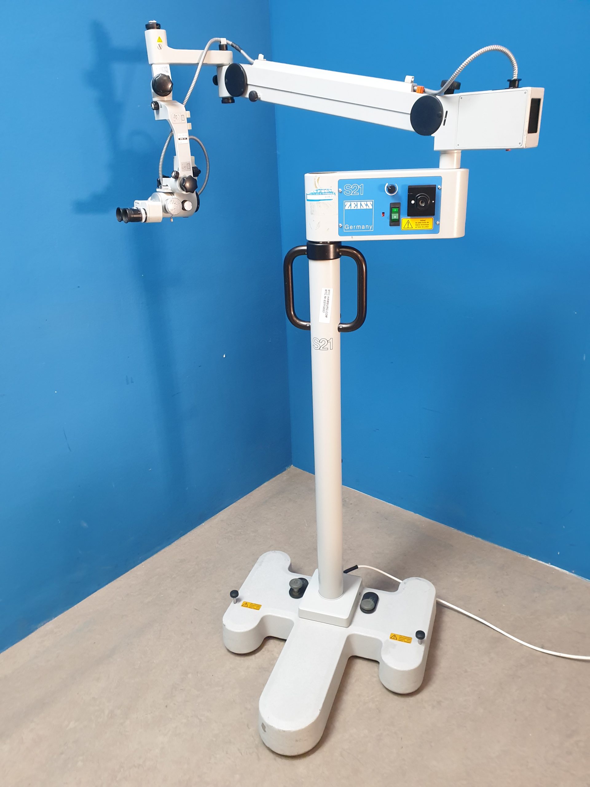 Zeiss OPMI 111 mit S21 Standfuß – Bild 11