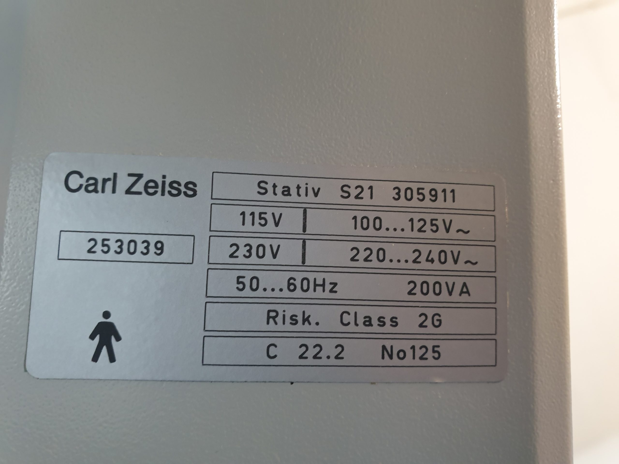 Zeiss OPMI 111 mit S21 Standfuß – Bild 12