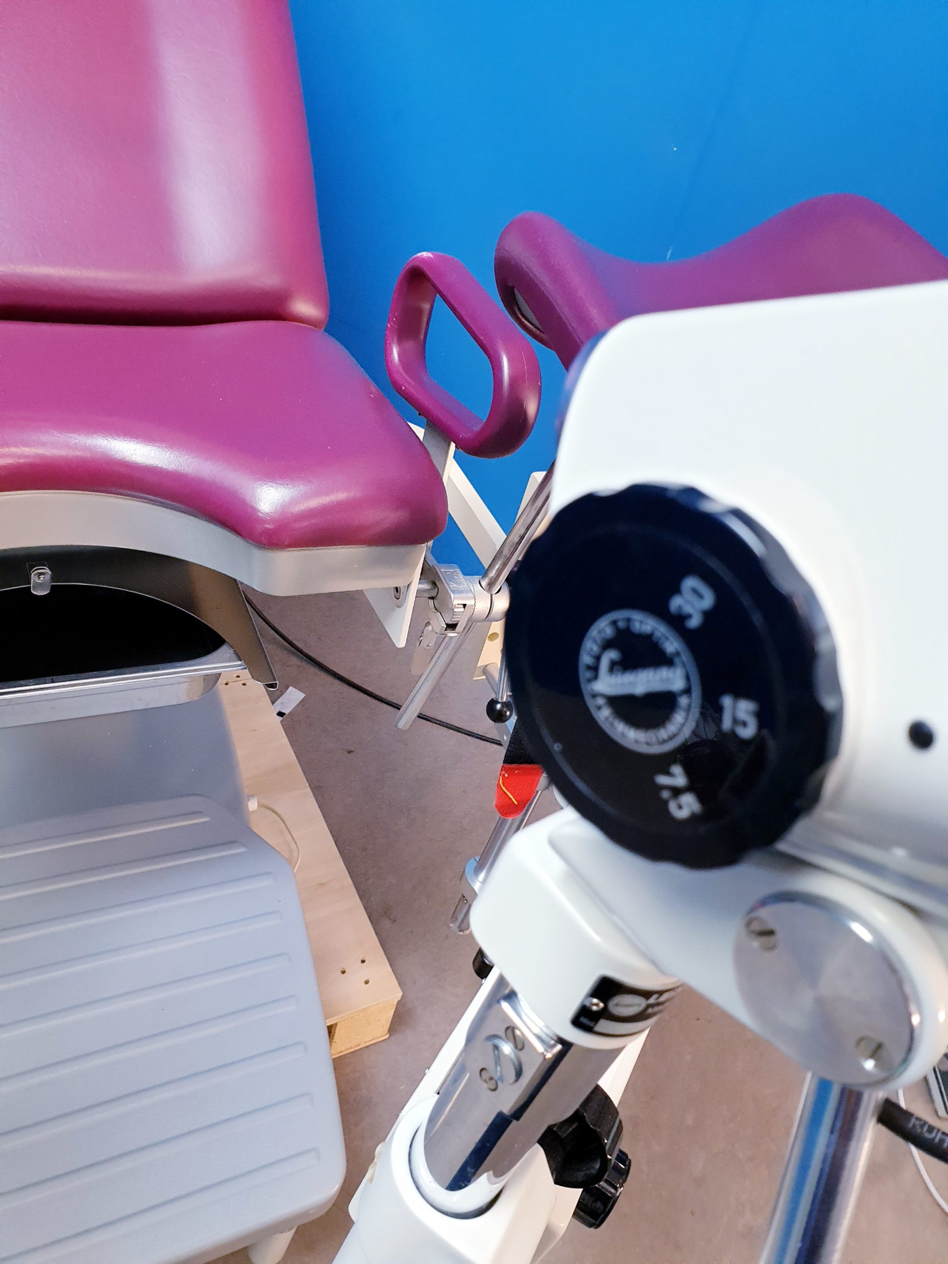 Schmitz Medi-Matic 115 502 Gynäkologischer Stuhl Gynstuhl +1D3 Leisegang Kolposkop – Bild 16