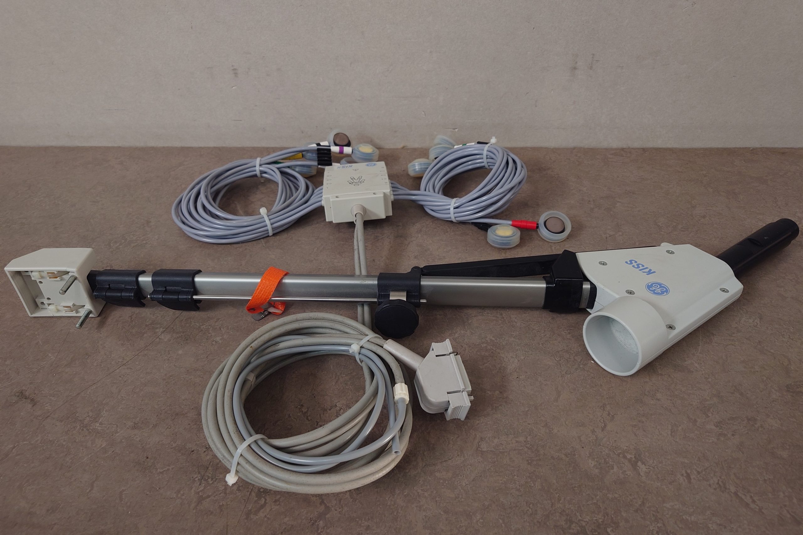 GE Kiss 10 + Jaeger MS-CPX SBx/CPX Modul + Tragearm – Bild 3