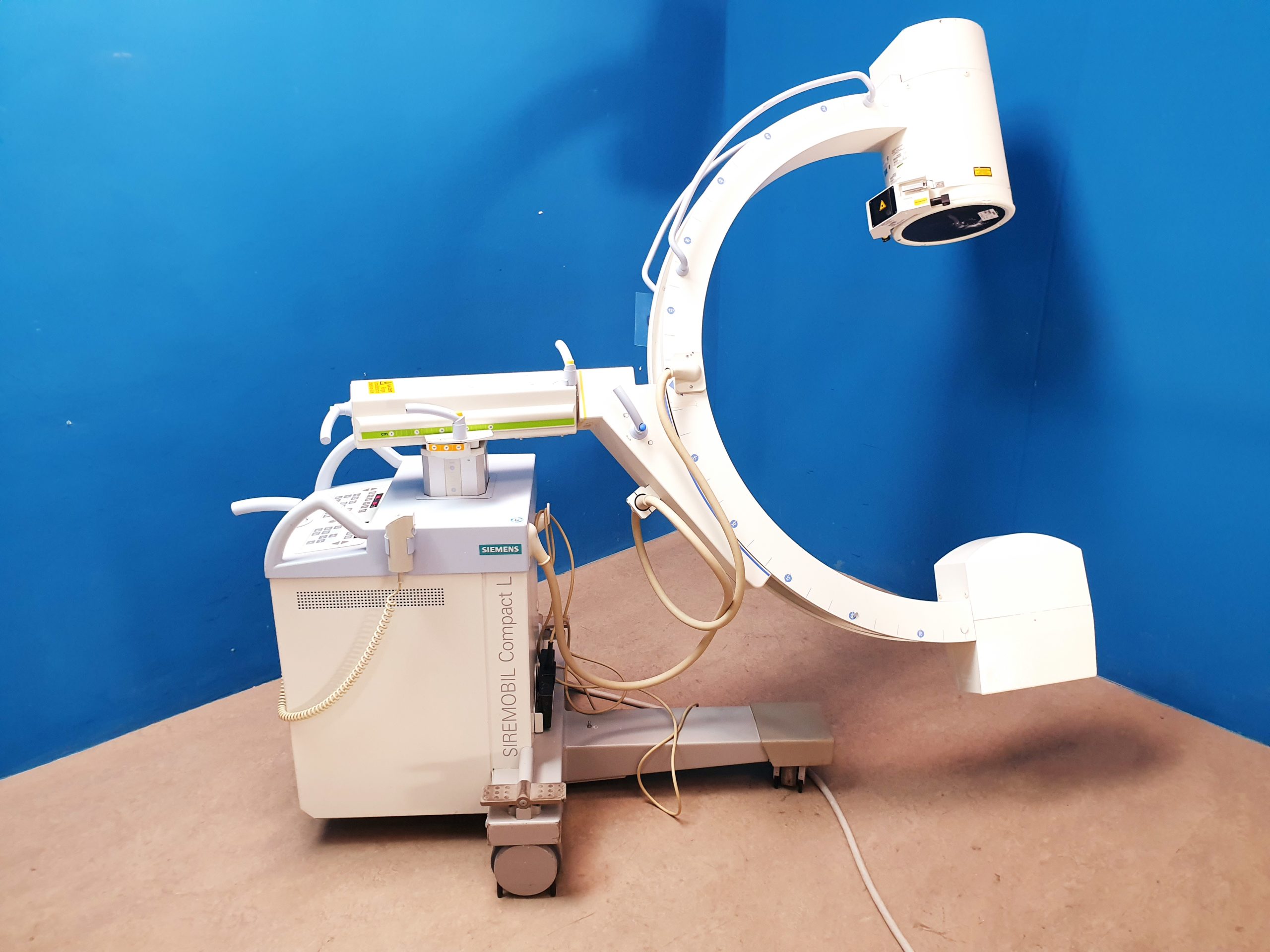Siemens Siremobil Compact L C Arm - Mobiles Röntgengerät DOM 2009 – Bild 23