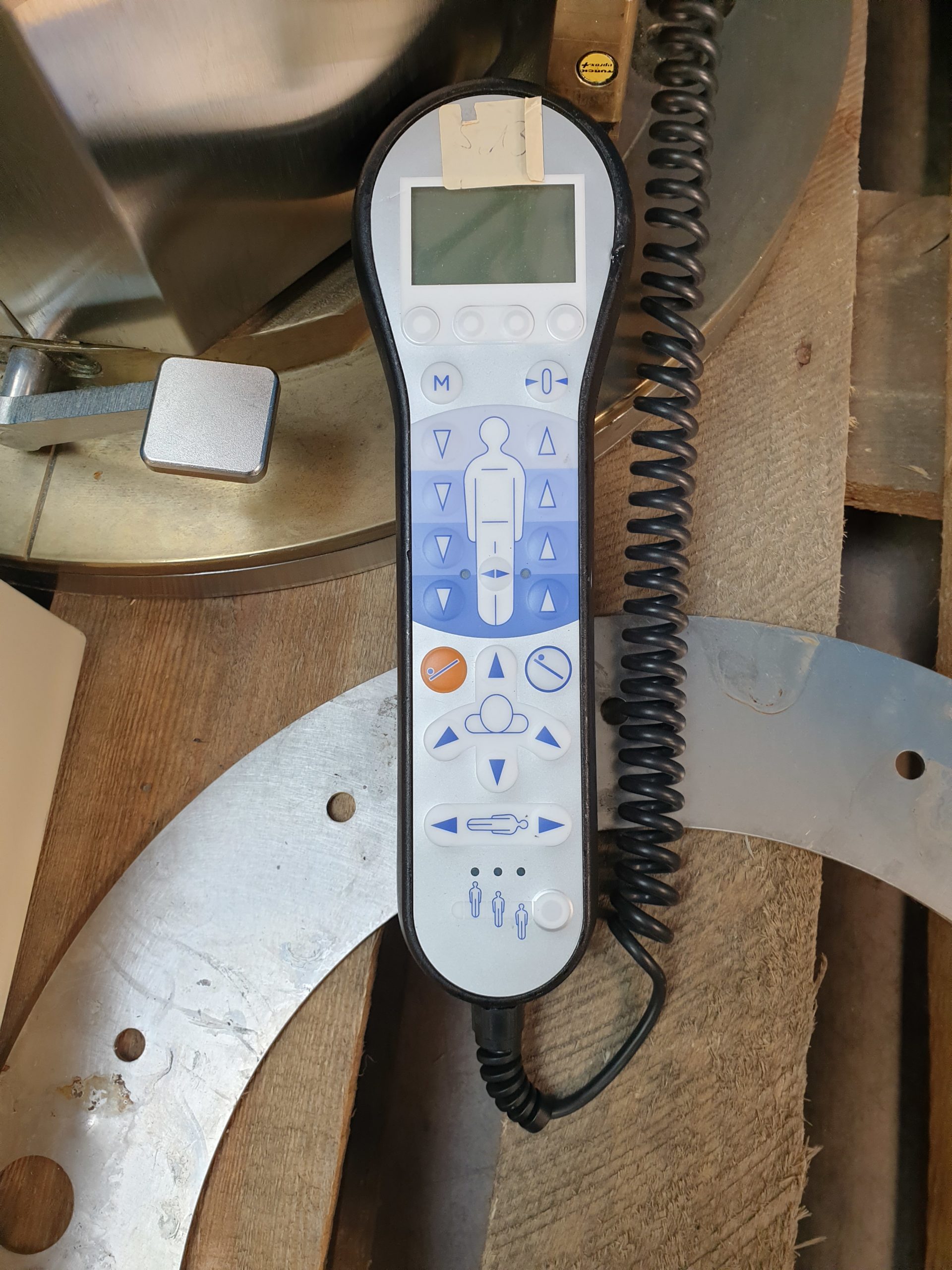 Maquet 1180.01B1 Op Tisch Säule - mit Steuerungskasten und Fernbedienung – Bild 5