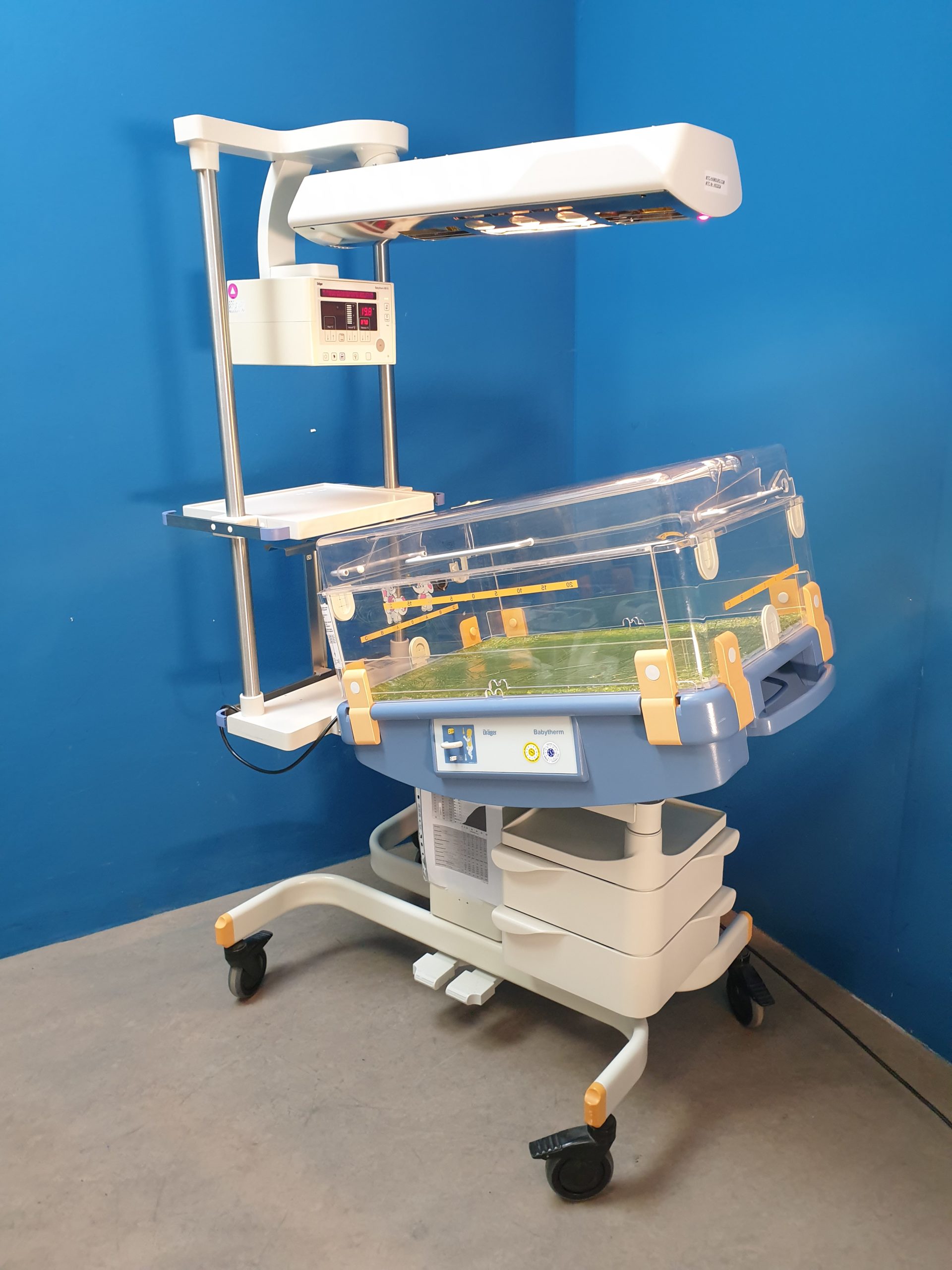 Drager Dräger Baybtherm Wärmebettchen + Babytherm 8010 Strahler – Bild 6