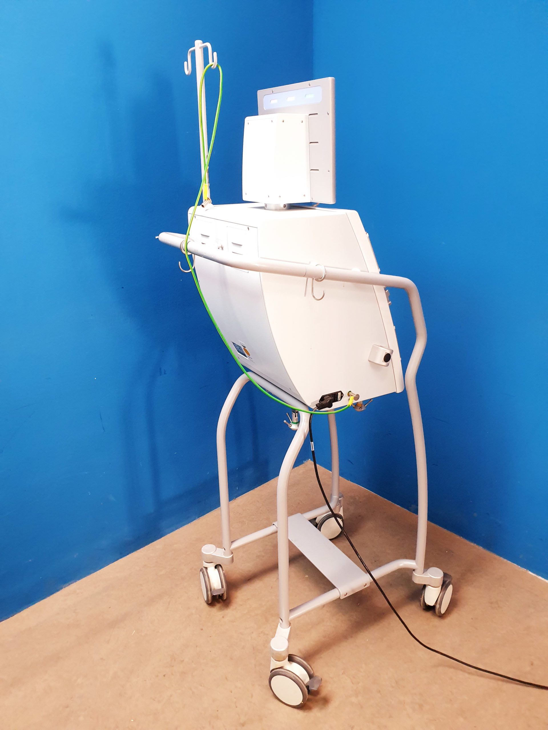 BAXTER Aquarius Stationäres Hämodialysegerät – Bild 8