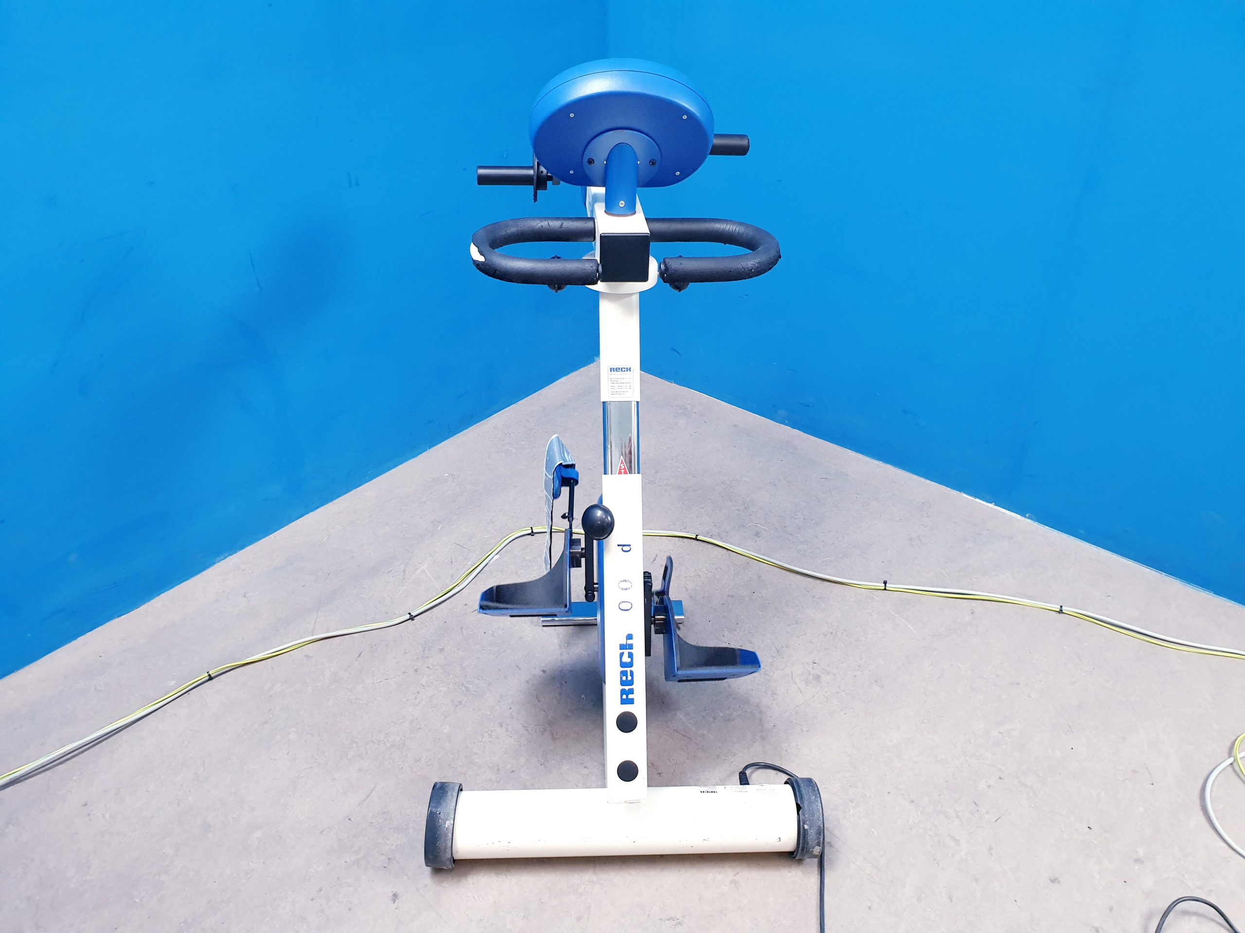 MOTOmed Viva 2 Arm- und Beintrainer Bewegungstrainer Therapie – Bild 10