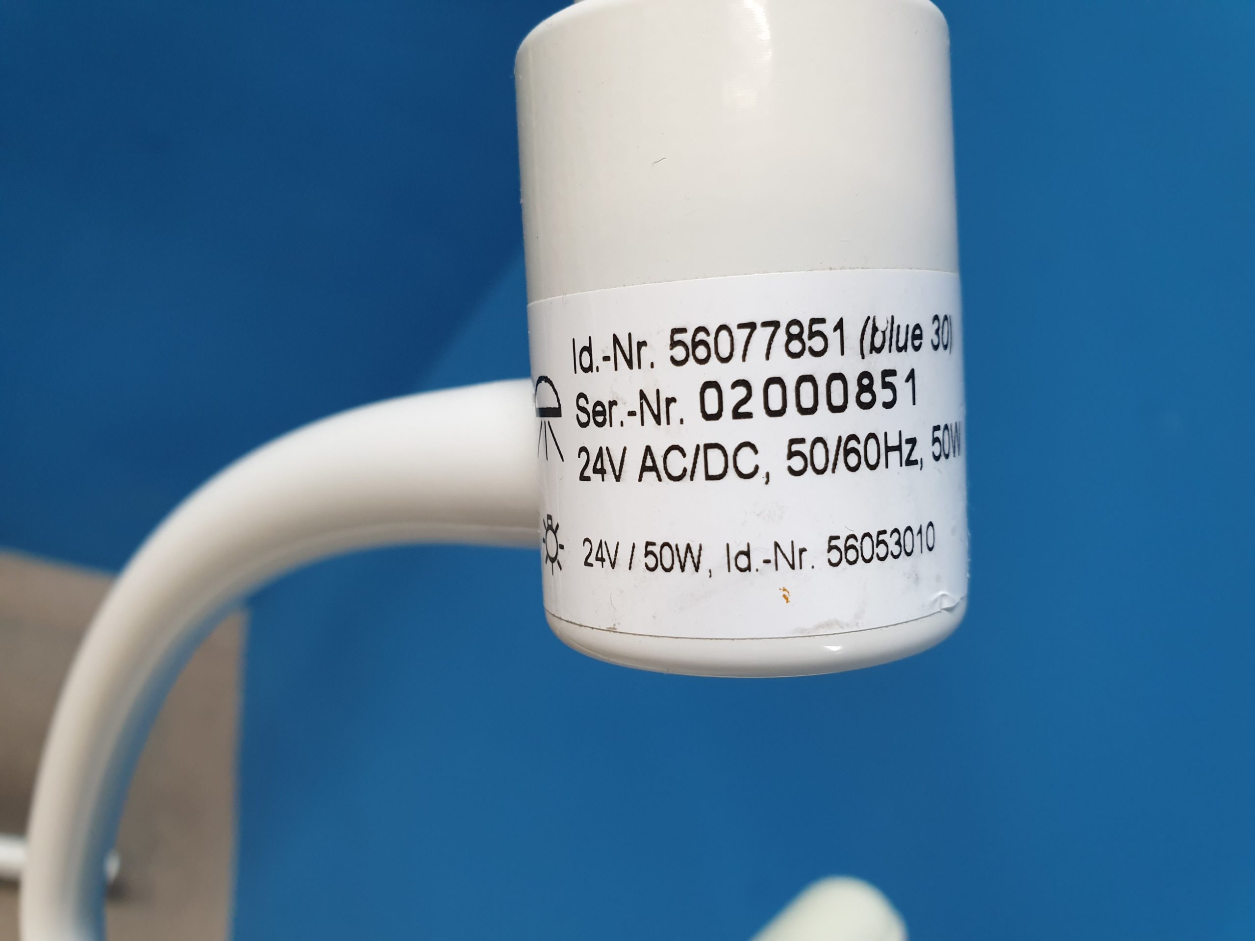 Maquet Blue 30 Behandlungslampe Fahrbar mobil Untersuchungslampe – Bild 11