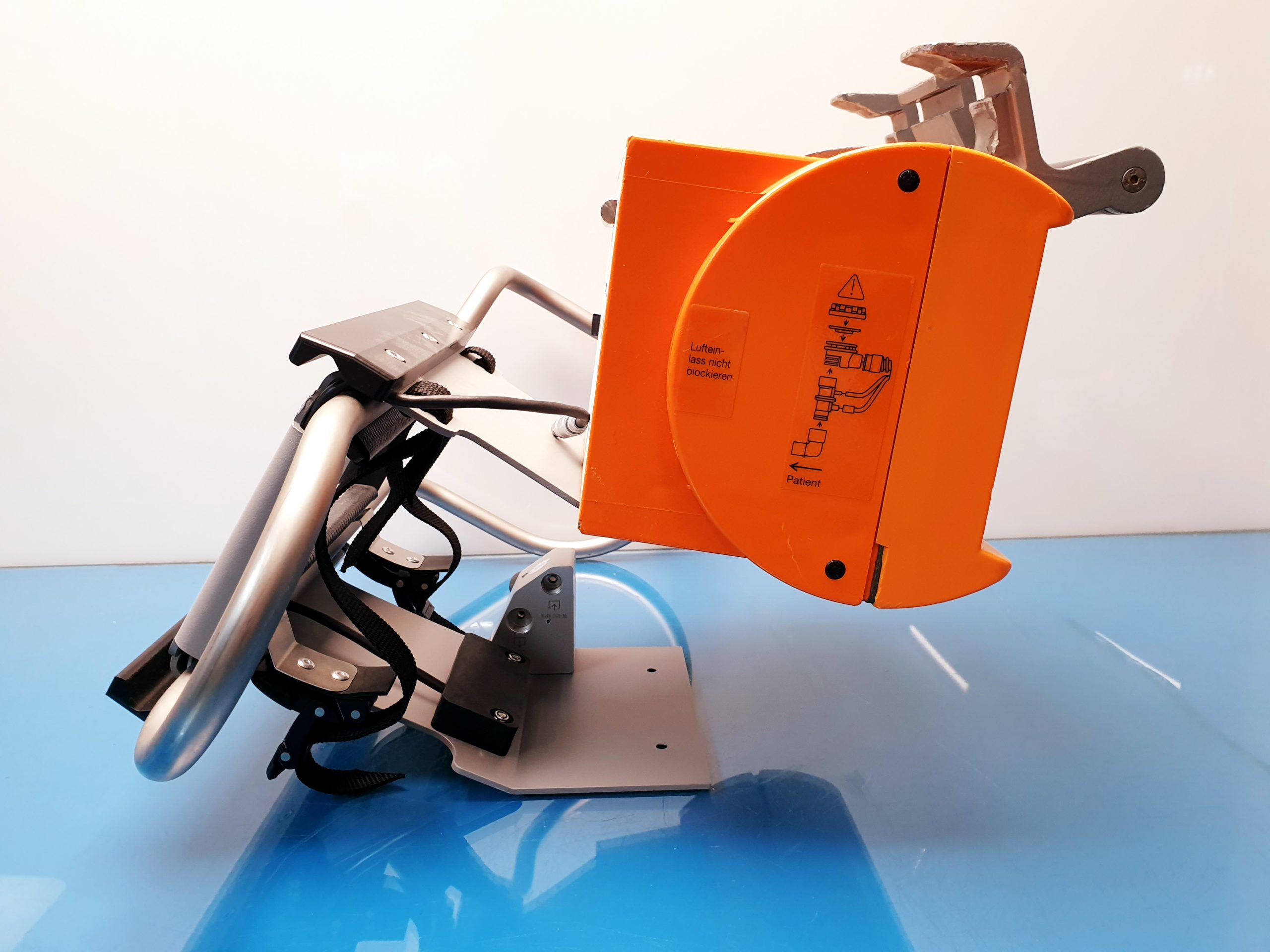 Dräger - Oxylog 3000 - Notfallbeatmungsgerät Defekt – Bild 8