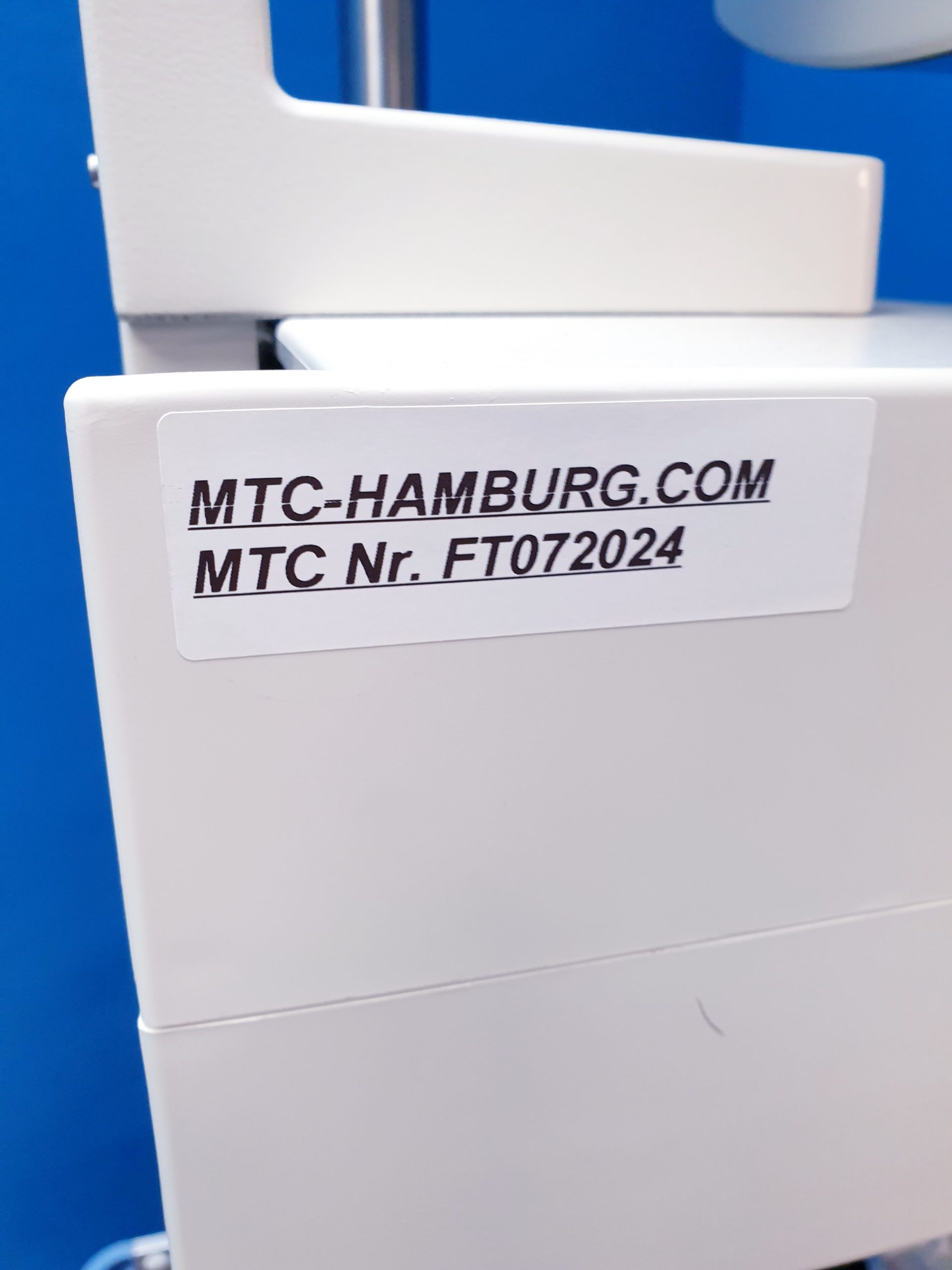 Dräger Babytherm 8000, fahrbare Reanimationseinheit für Neugeborene mit Wärmestrahler – Bild 2