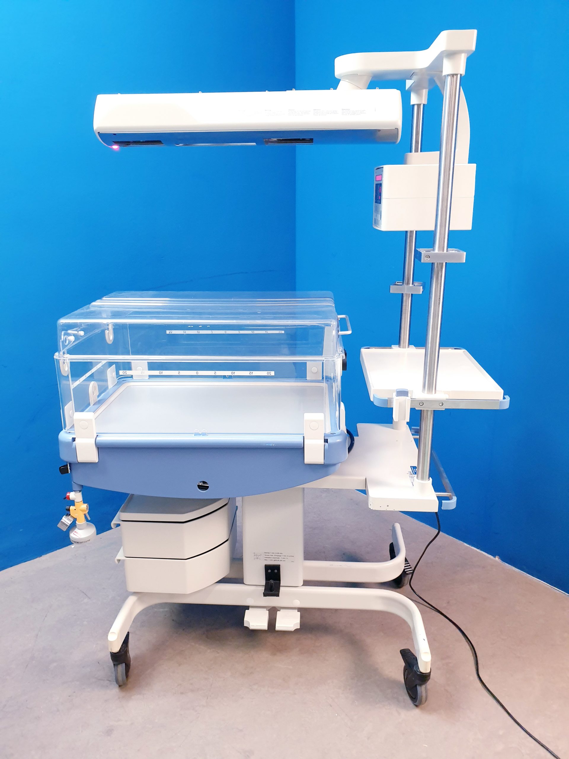 Dräger Babytherm 8000, fahrbare Reanimationseinheit für Neugeborene mit Wärmestrahler – Bild 7