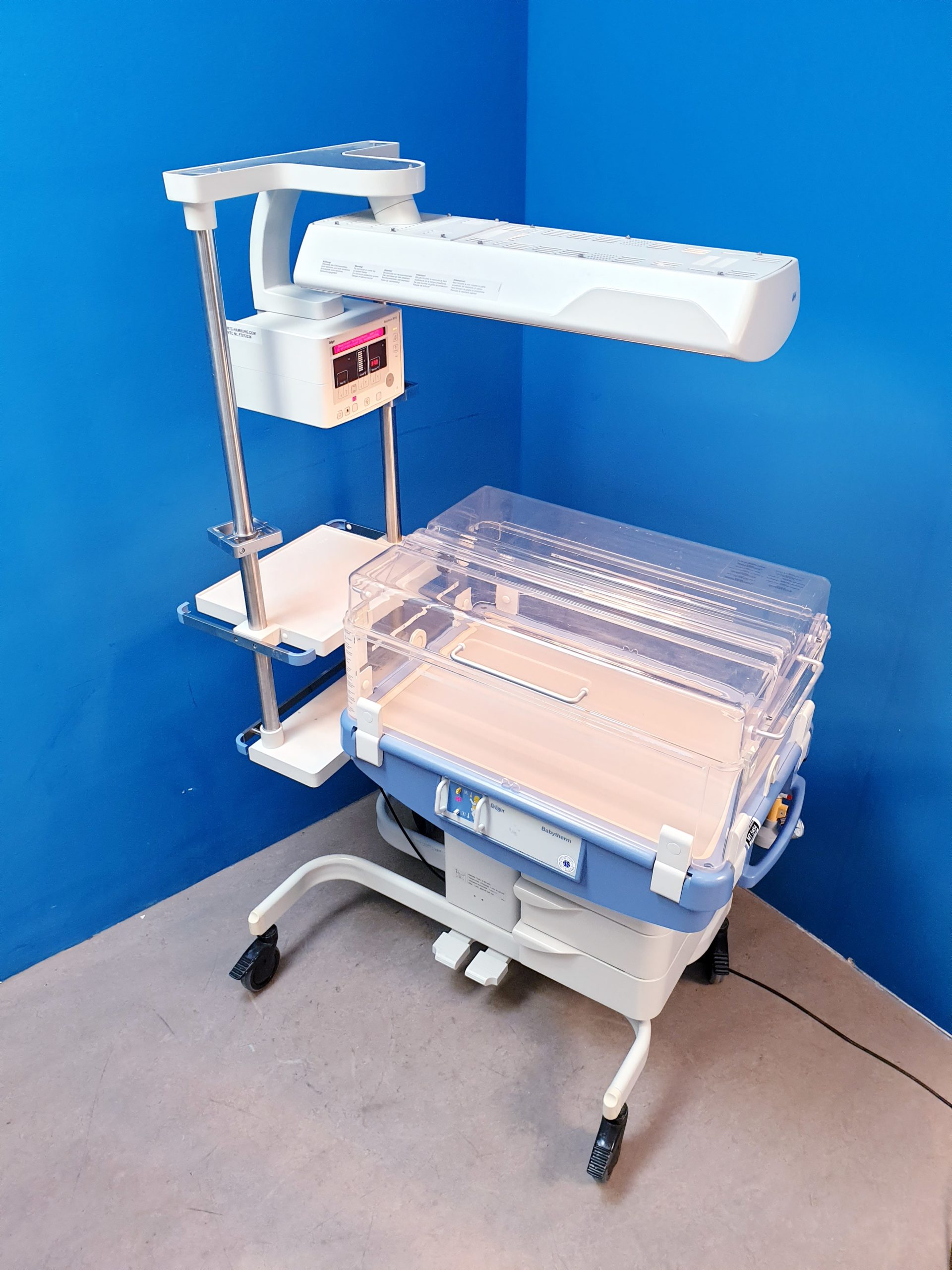 Dräger Babytherm 8000, fahrbare Reanimationseinheit für Neugeborene mit Wärmestrahler – Bild 17