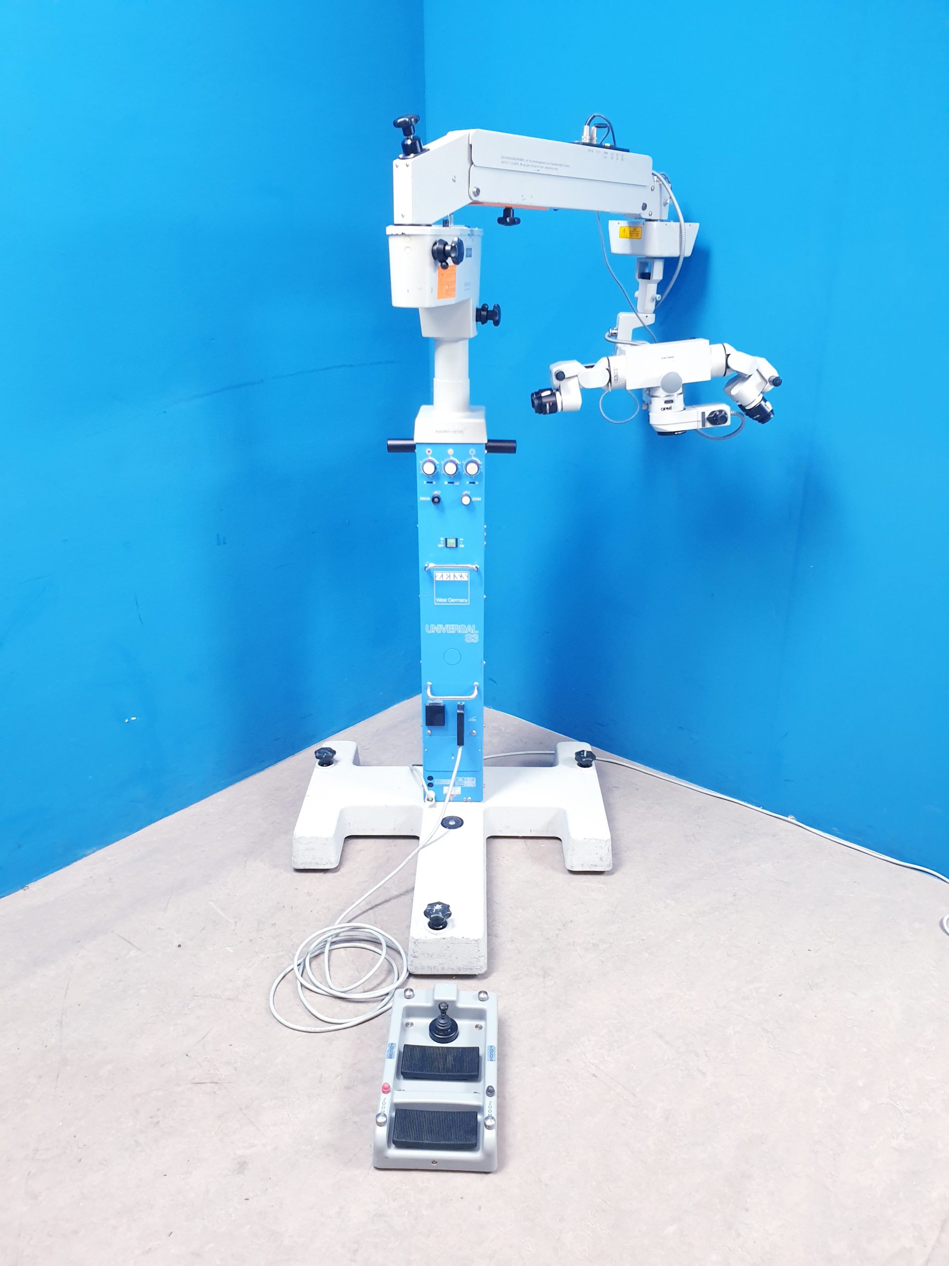 Zeiss Opmi MD auf S3 Stativ - mit mitbeobachter – Bild 3