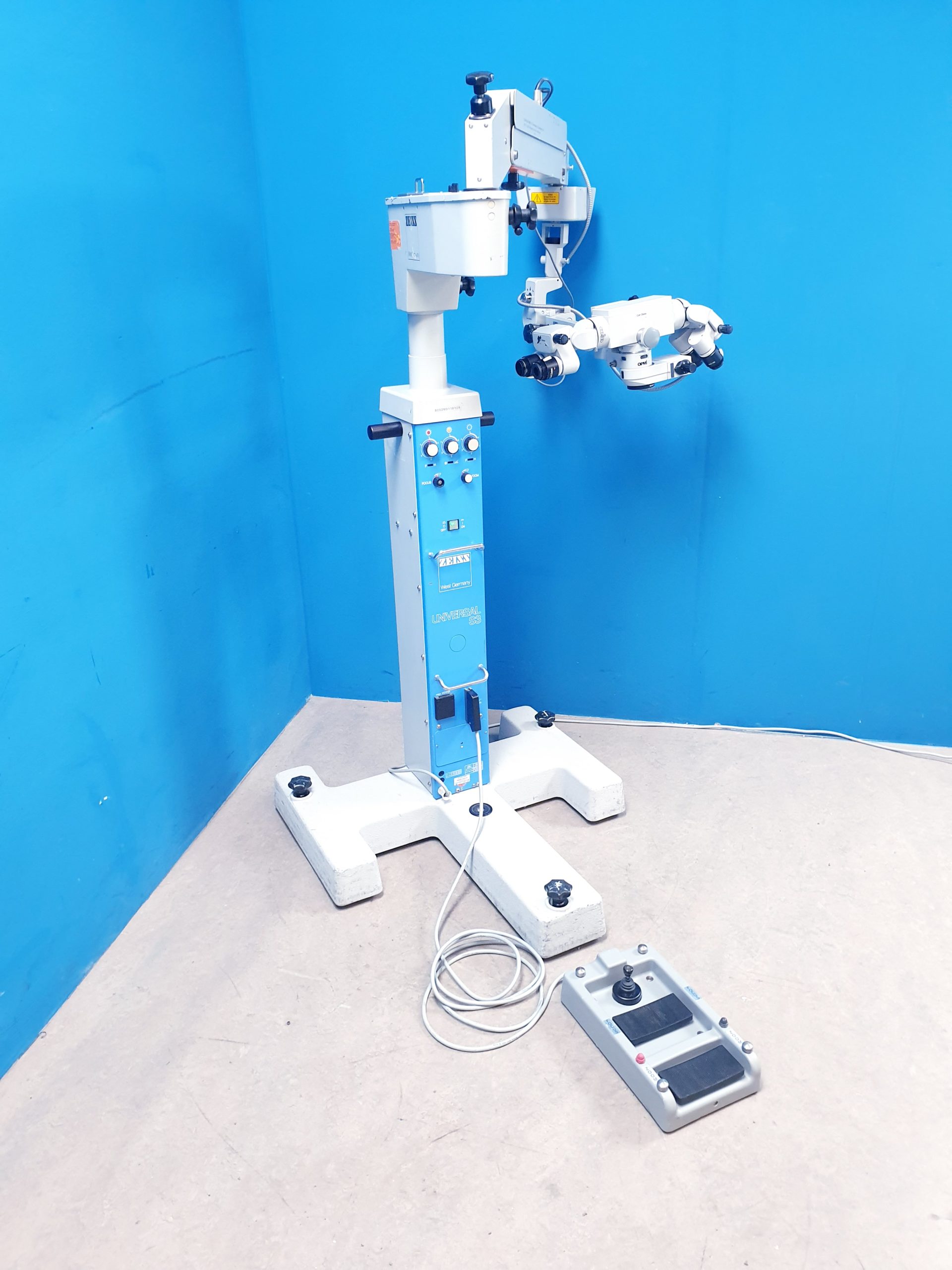 Zeiss Opmi MD auf S3 Stativ - mit mitbeobachter – Bild 4