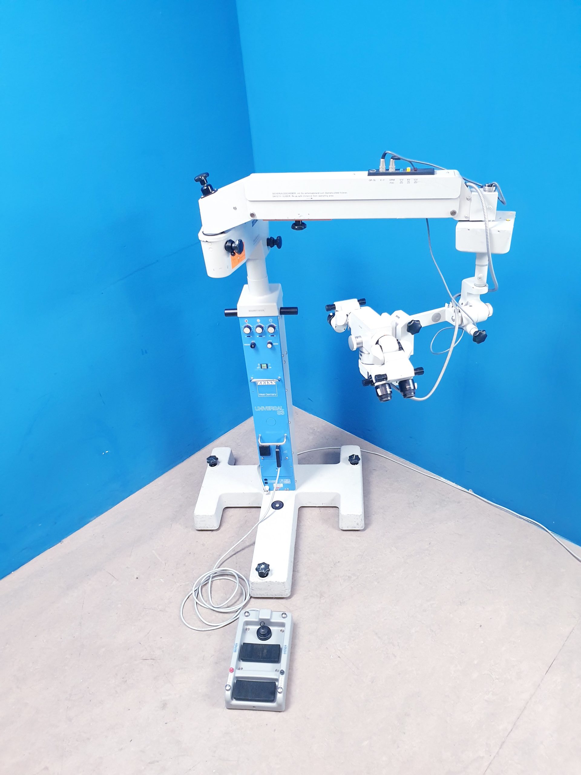 Zeiss Opmi MD auf S3 Stativ - mit mitbeobachter – Bild 7