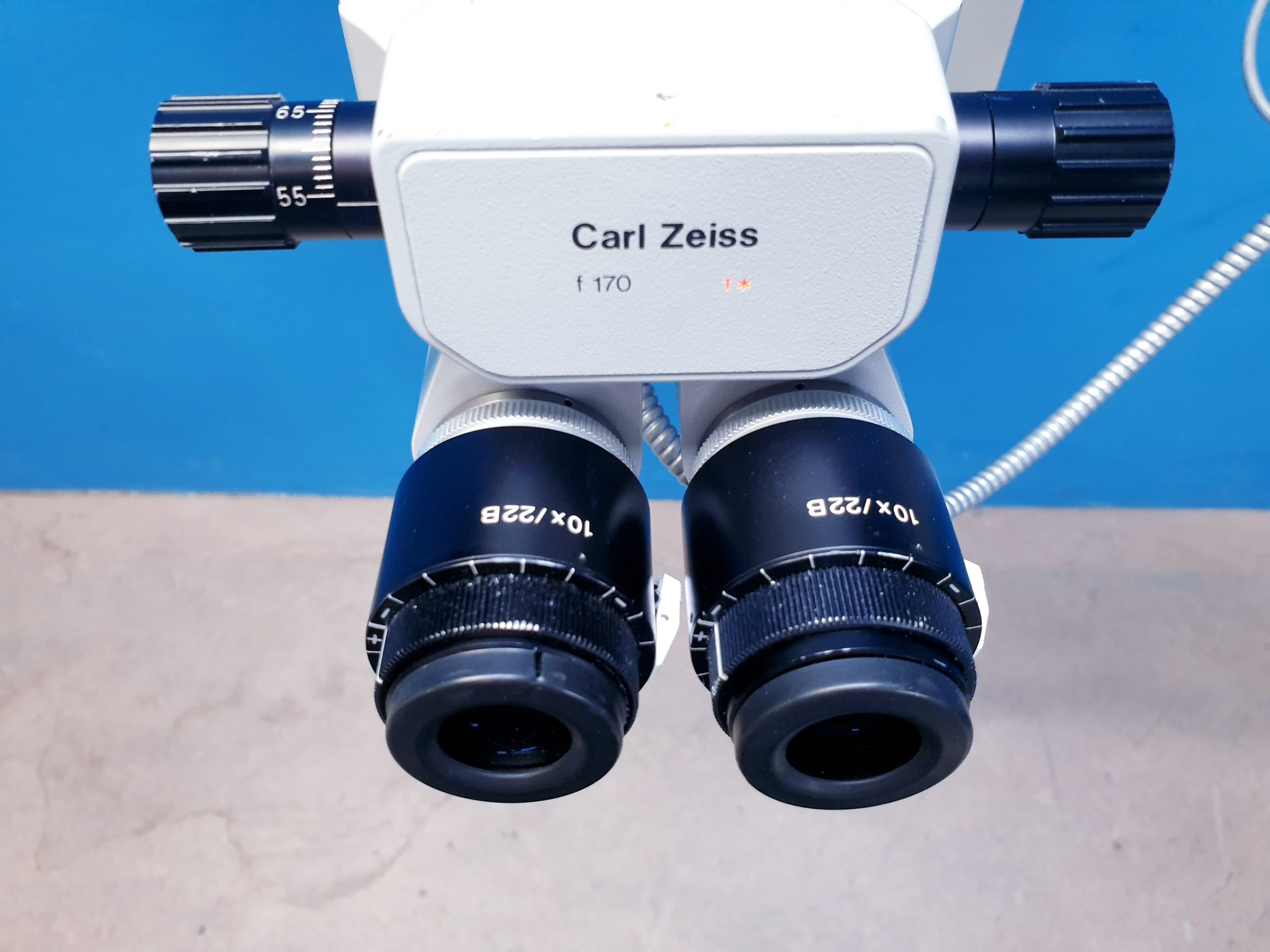 Zeiss Opmi MD auf S3 Stativ - mit mitbeobachter – Bild 9