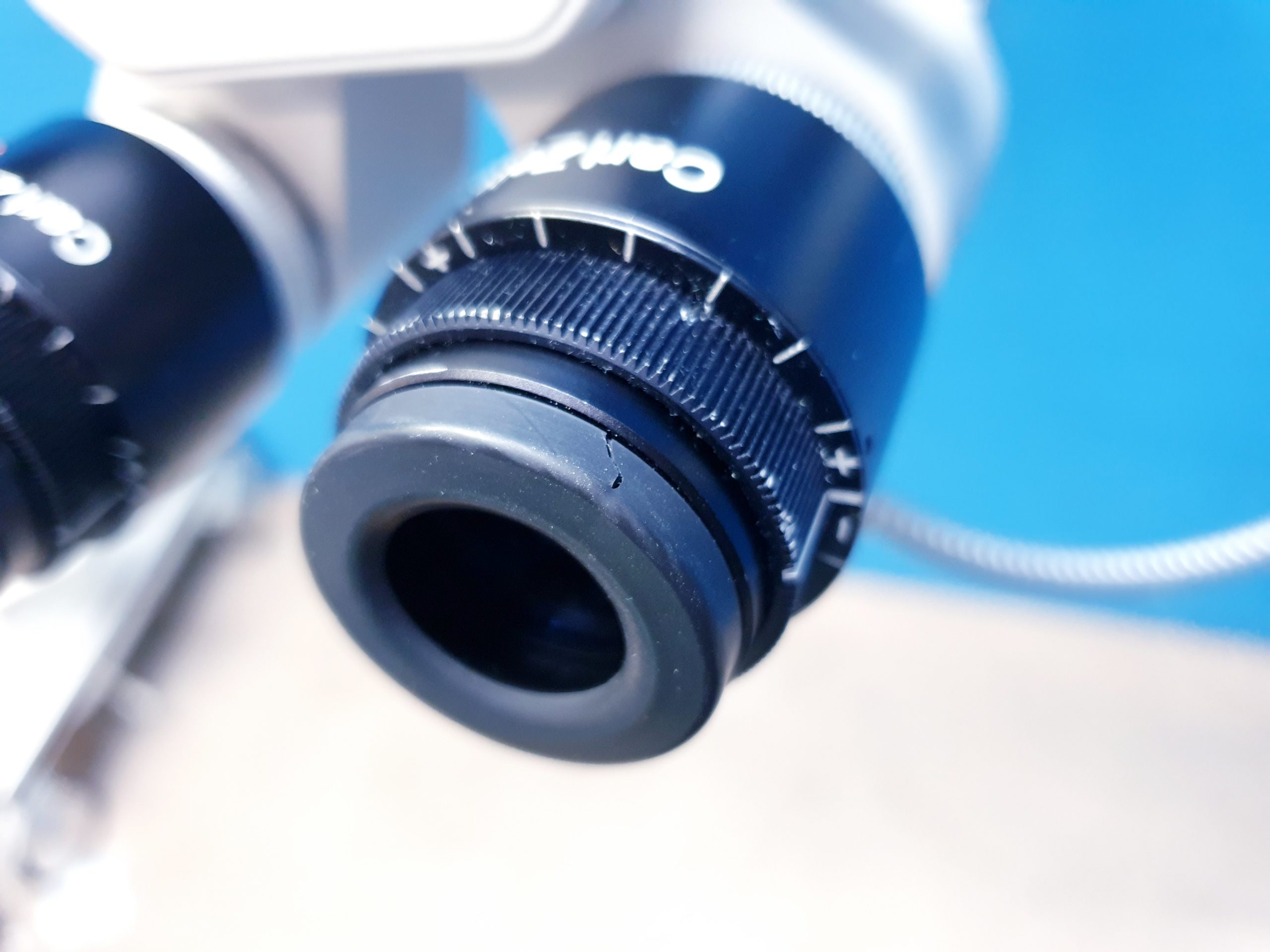 Zeiss Opmi MD auf S3 Stativ - mit mitbeobachter – Bild 11