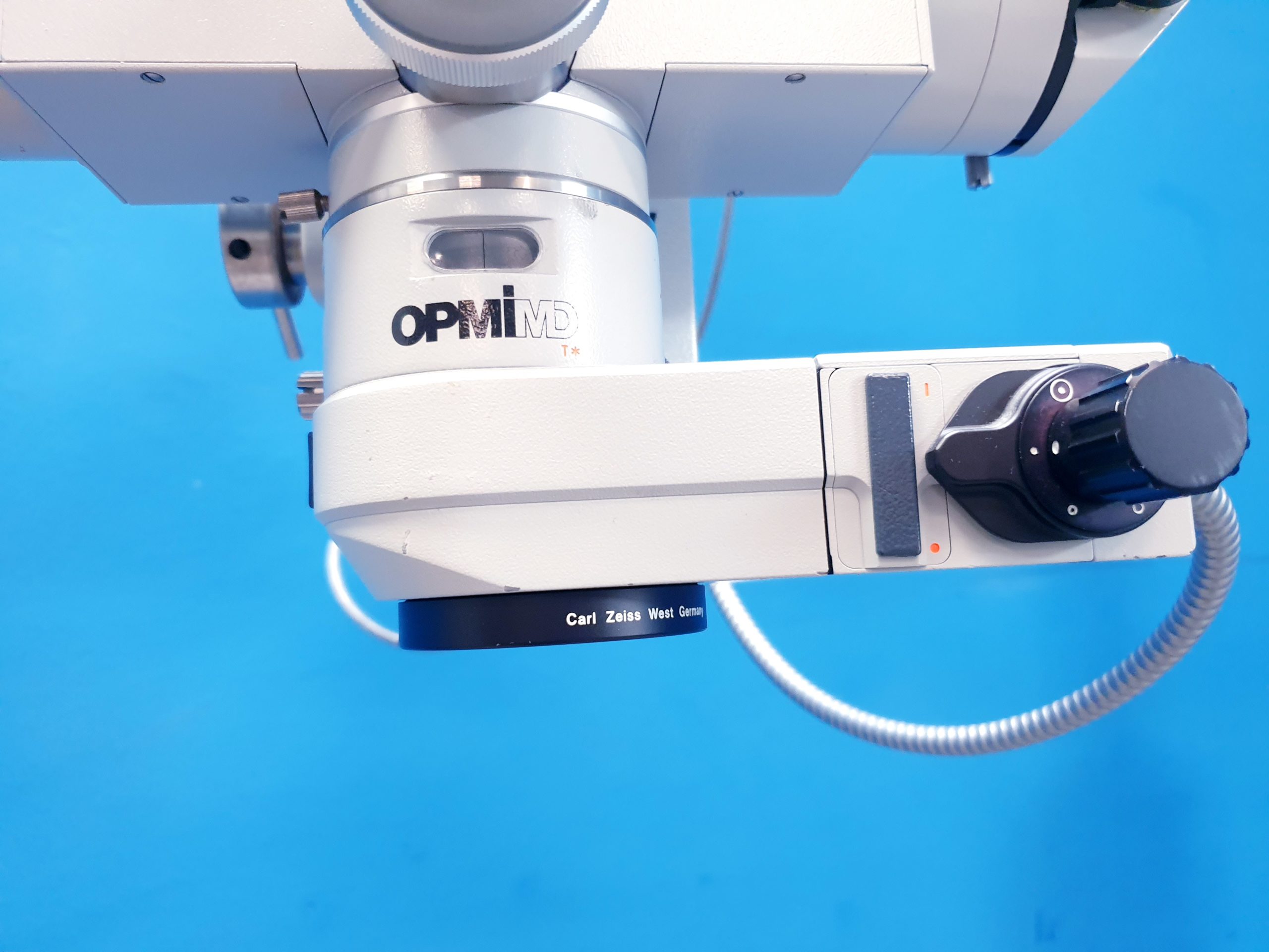 Zeiss Opmi MD auf S3 Stativ - mit mitbeobachter – Bild 15