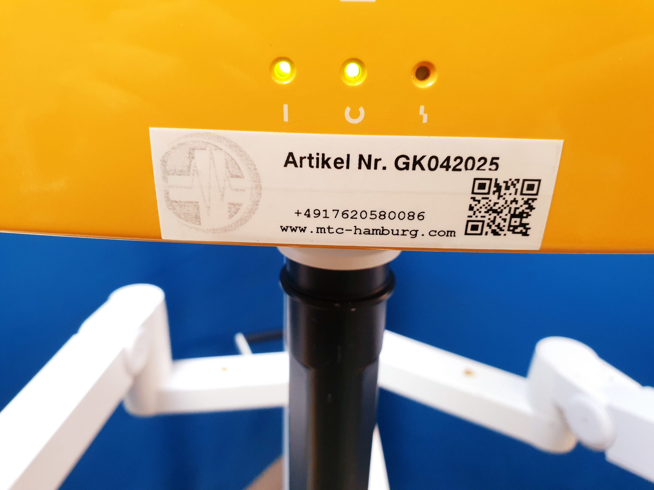 BRAINLAB Curve Chirurgisches Navigationssystem – Bild 2