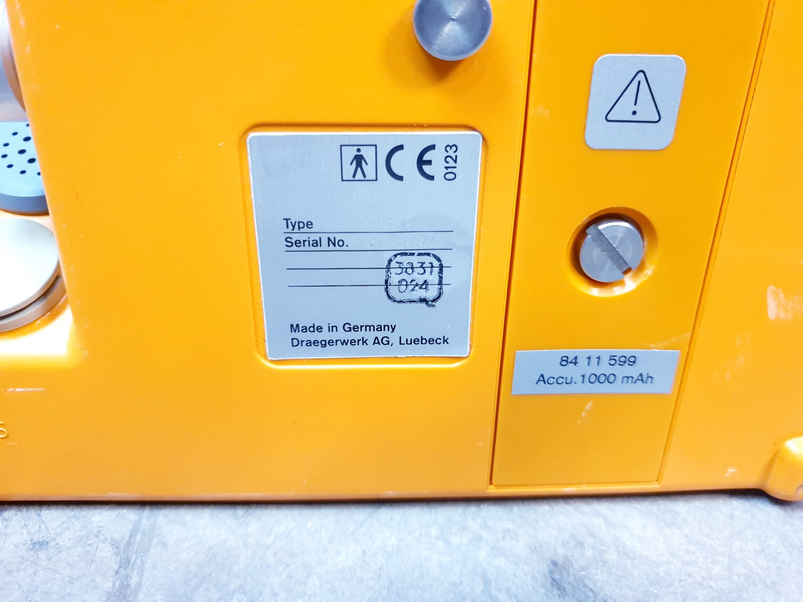 Draeger-Dräger Oxylog 2000 Notfallbeatmungsgerät - auf Fahrbarem Gestell – Bild 16