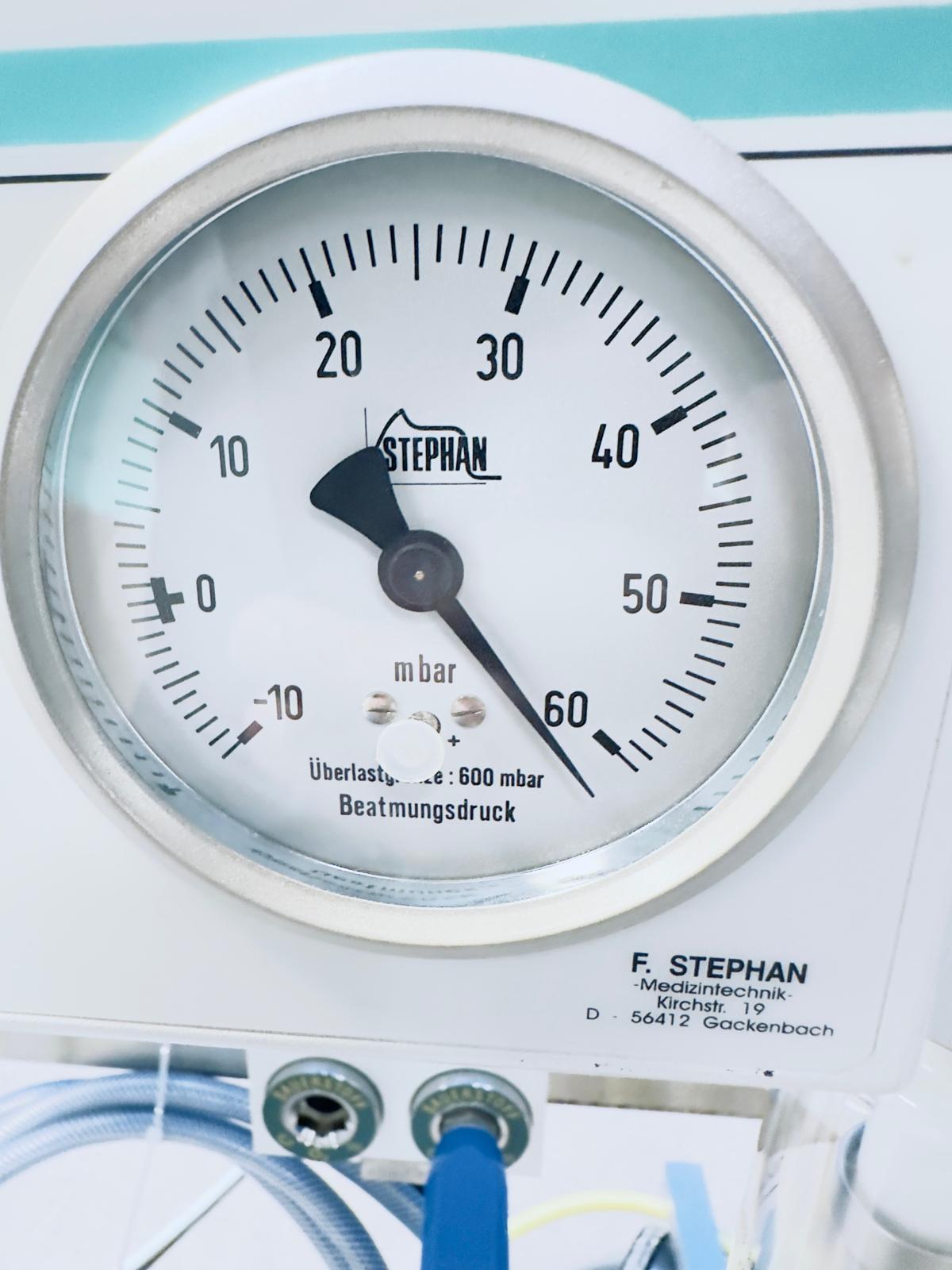 Stephan F-120 - F120 Beatmungsgerät auf fahrenbarem Gestell – Bild 5