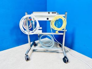 Stephan F-120 - F120 Beatmungsgerät auf fahrenbarem Gestell