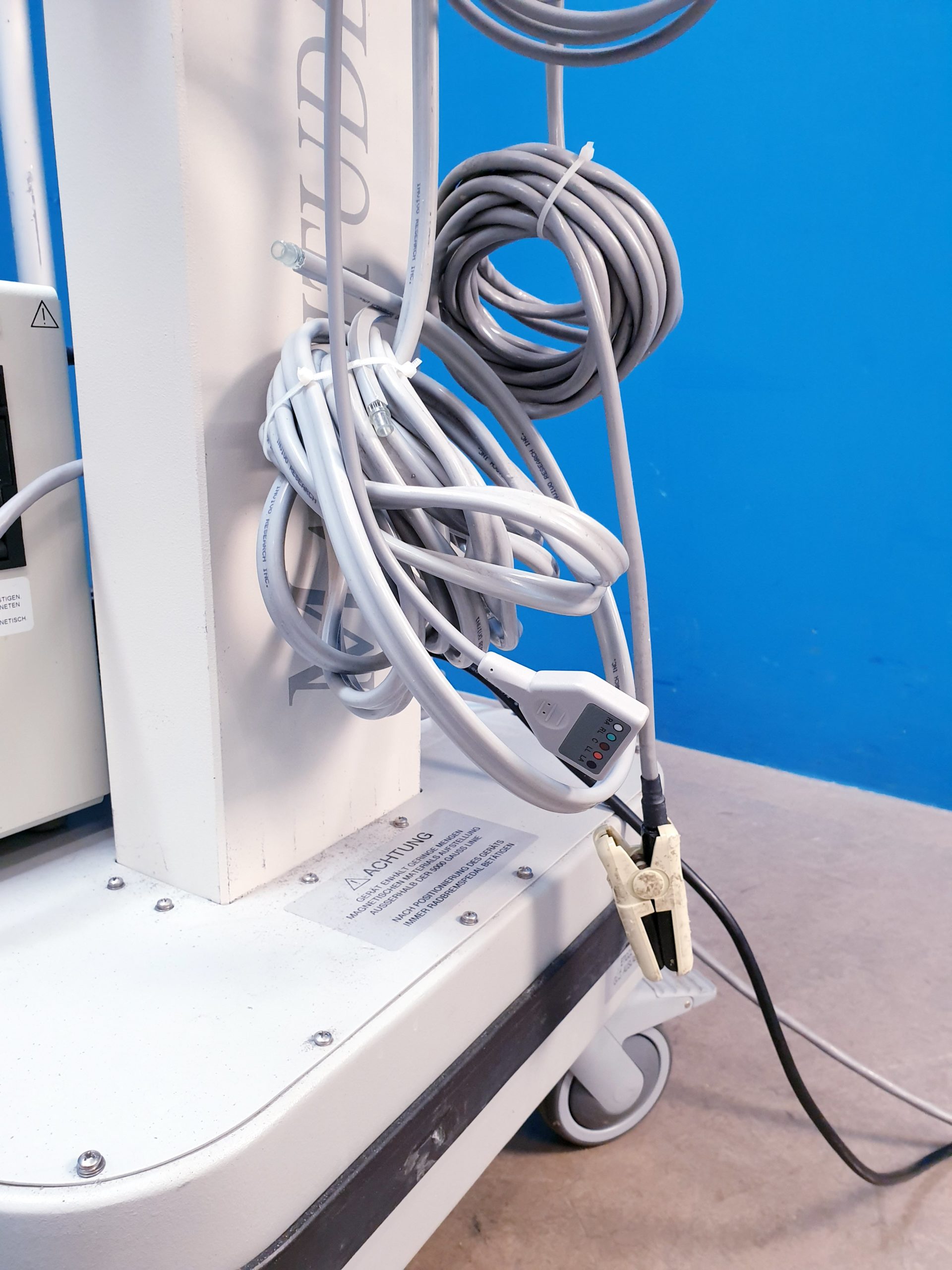 Invivo 3150 MRI Patient Monitor mit Zubehör – Bild 7