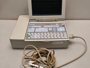 Schiller AT-10 PLUS EKG 12 Kanal Gerät mit LCD Display