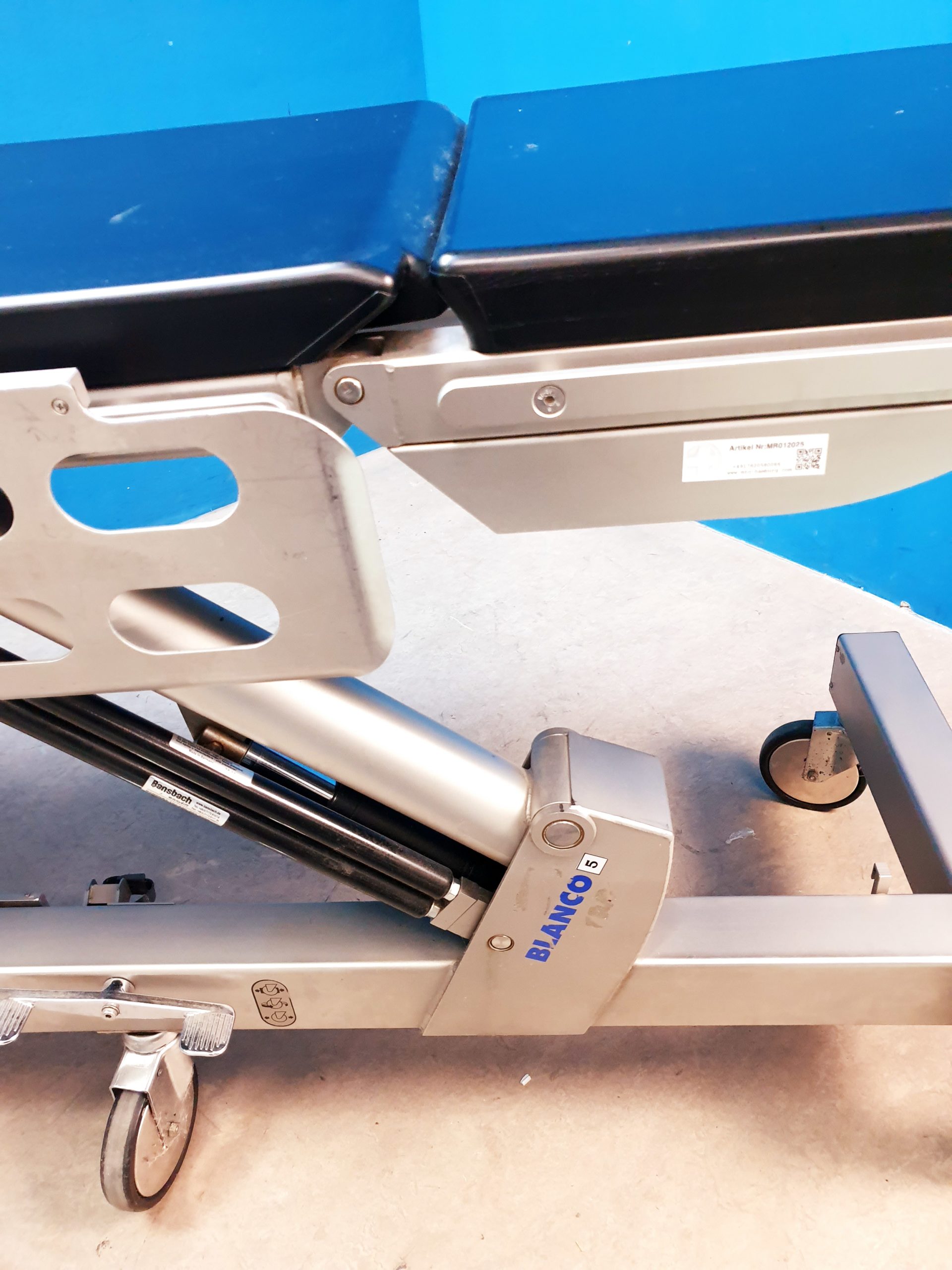 Blanco CALYPSO Gipstisch Hydraulish Notfalltransportwagen – Notfallwagen – Bild 3