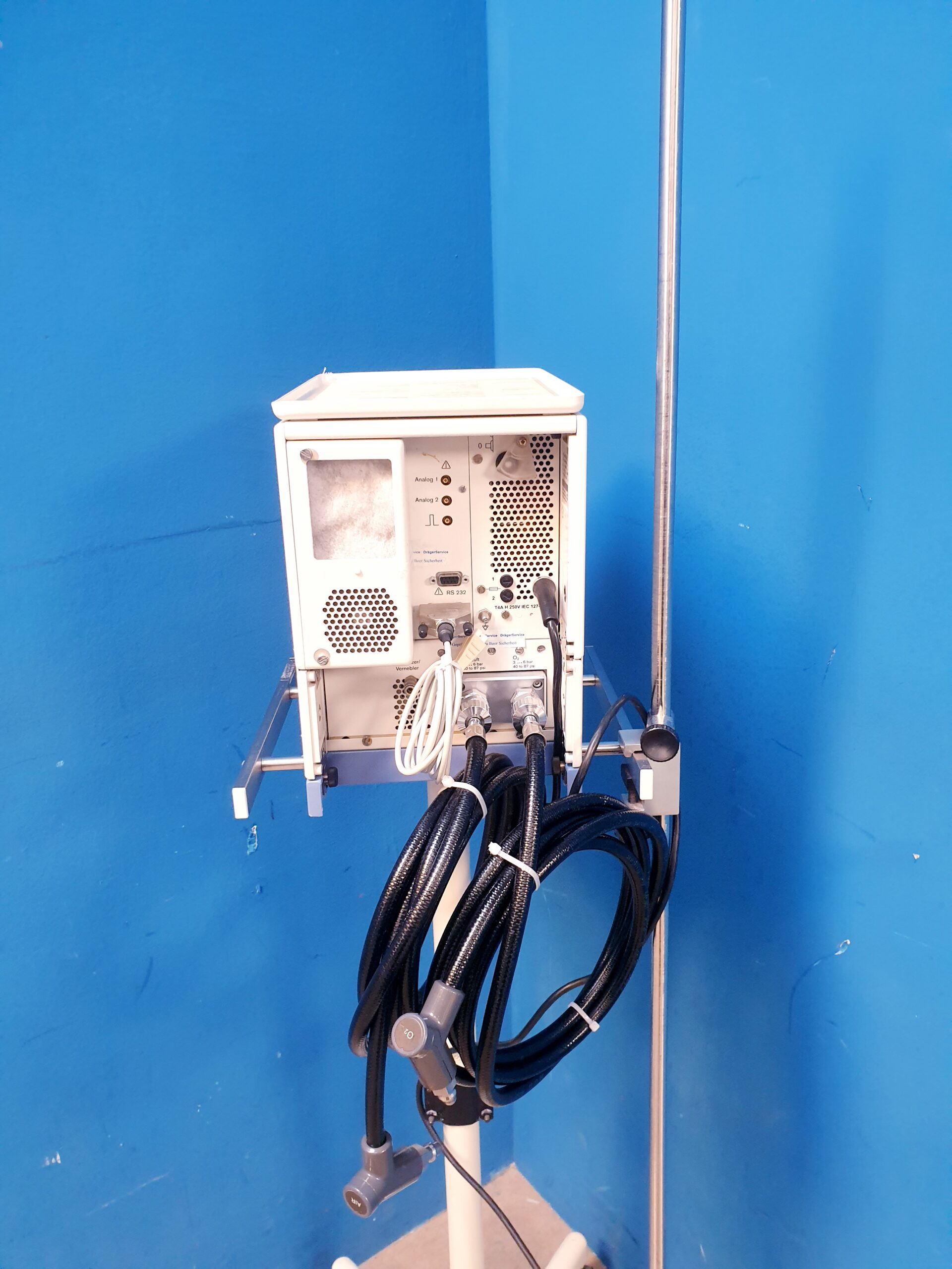 Draeger-Dräger Beatmungsgerät Dräger Babylog 8000 plus+fahrbarem Stativ – Bild 21