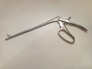 Medtronic Sofamor Danek 906-521 L032023-K Medtronic Sofamor Danek 906-521 Straight Pituitary Rongeur 5mm - 180 - E200 - kkStraight Pituitary Rongeur 5mm - 180 - E200 - kk