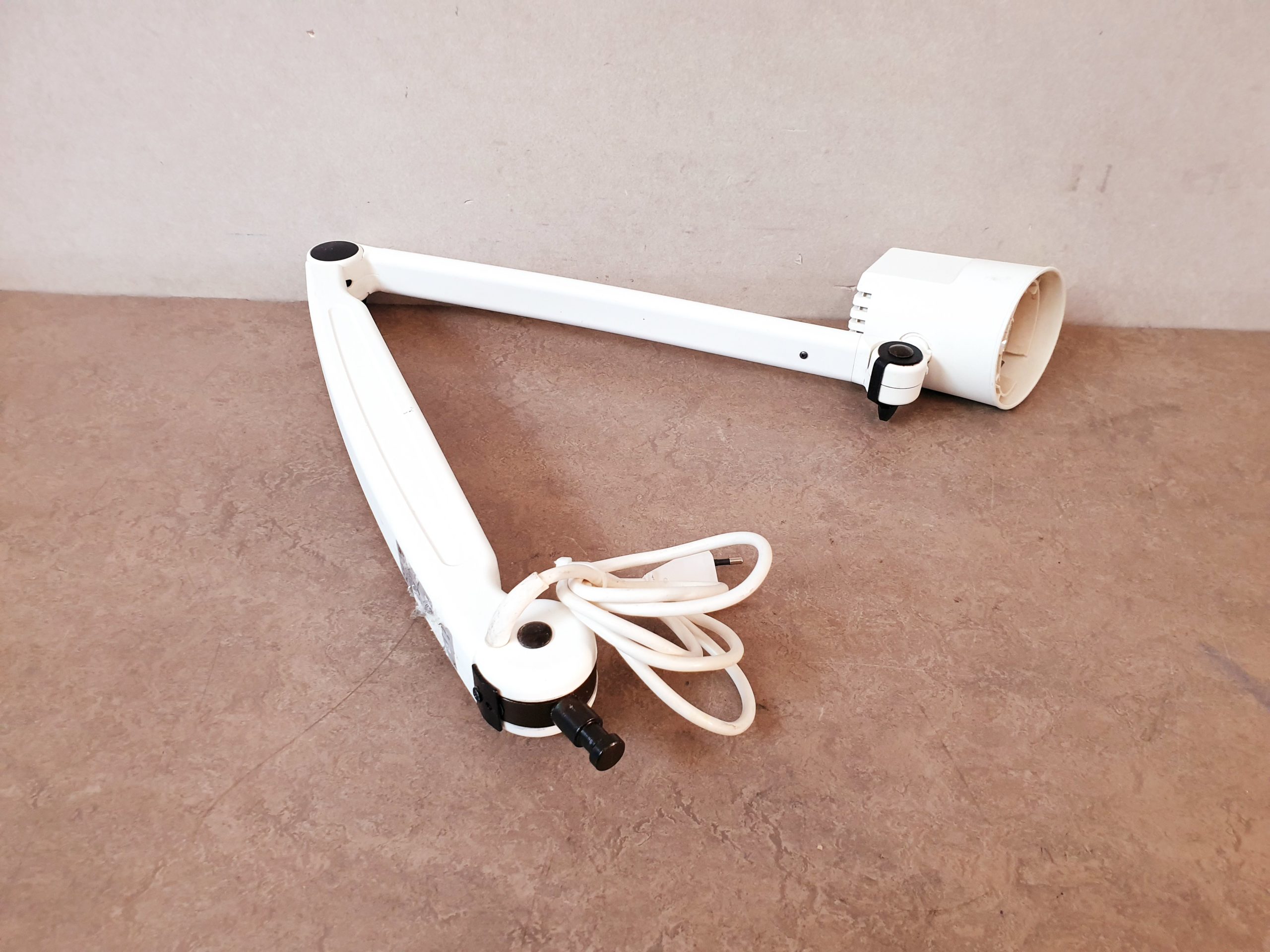 Derung Untersuchungslampe – Bild 4