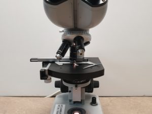 Zeiss 473011-9901 Tischmikroskop Mikroskop - C8X