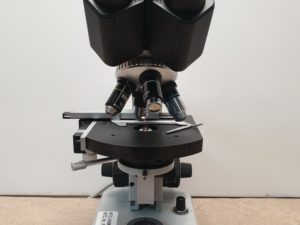 Karl Zeiss 4670 65  - Mikroskop - Tischmikroskop