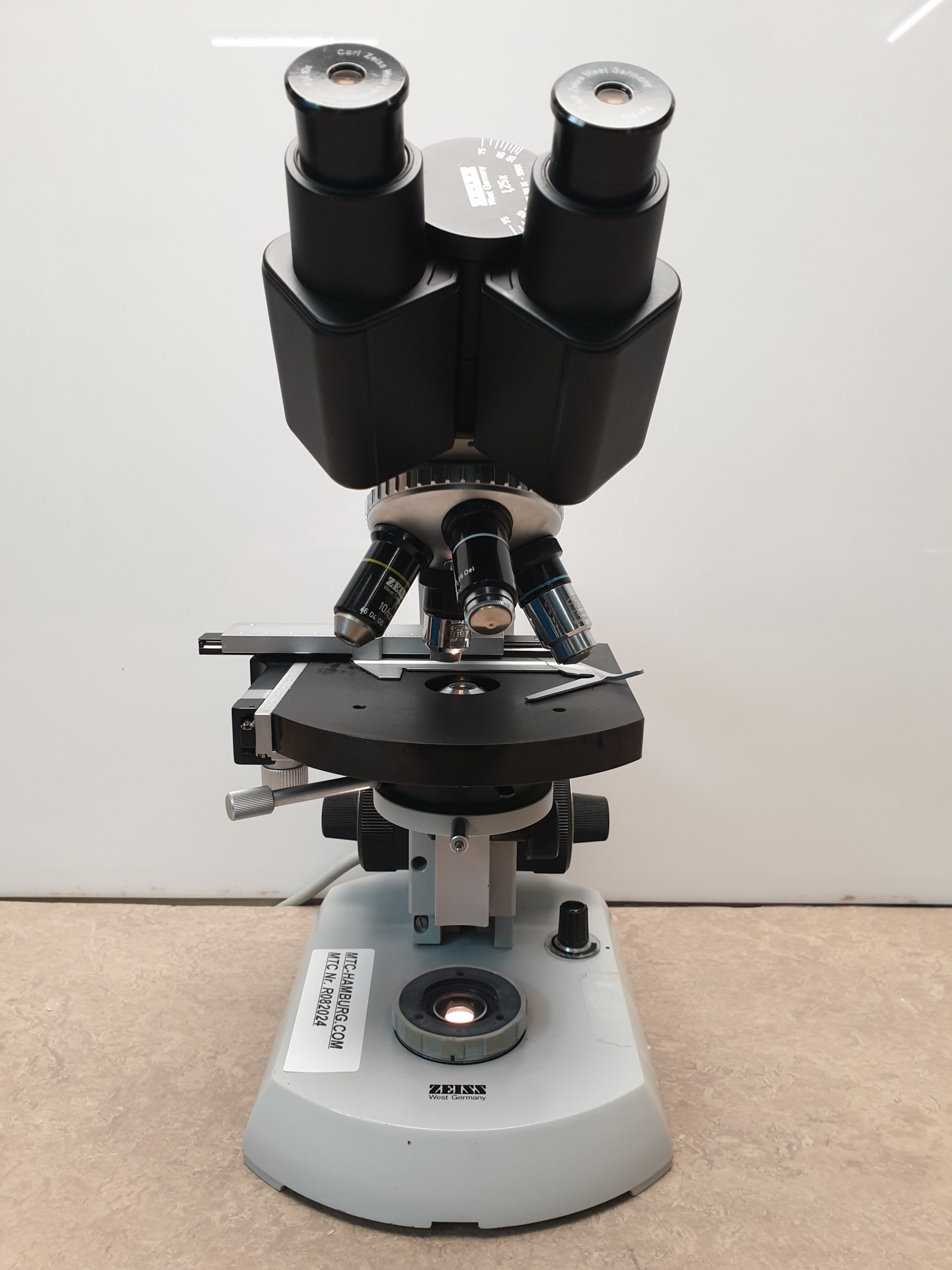 Karl Zeiss 4670 65 - Mikroskop - Tischmikroskop