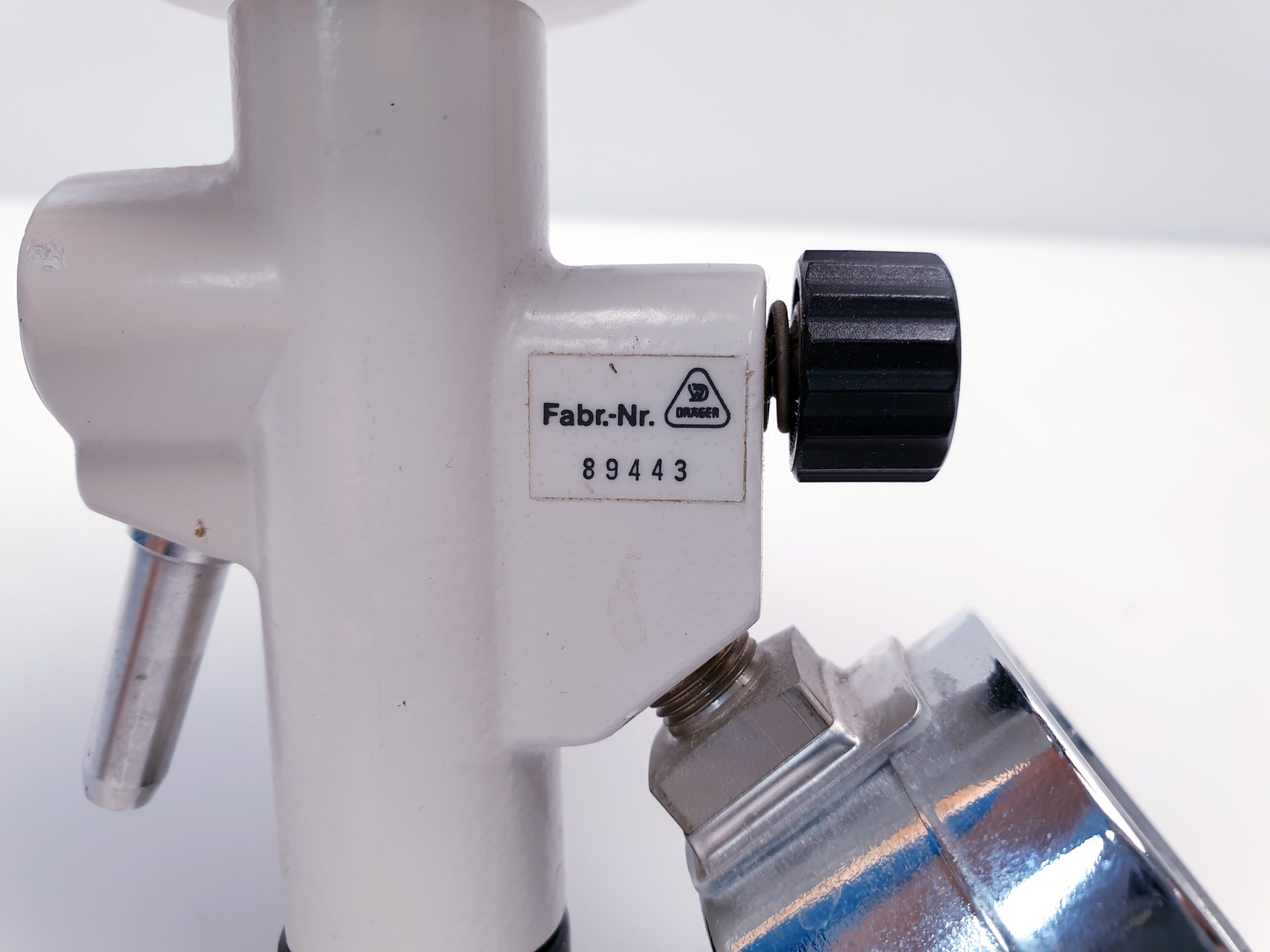 Draeger - Dräger 2M86210 Druckminderer Verteiler 2x Anschlüsse + 2x Brometer – Bild 8