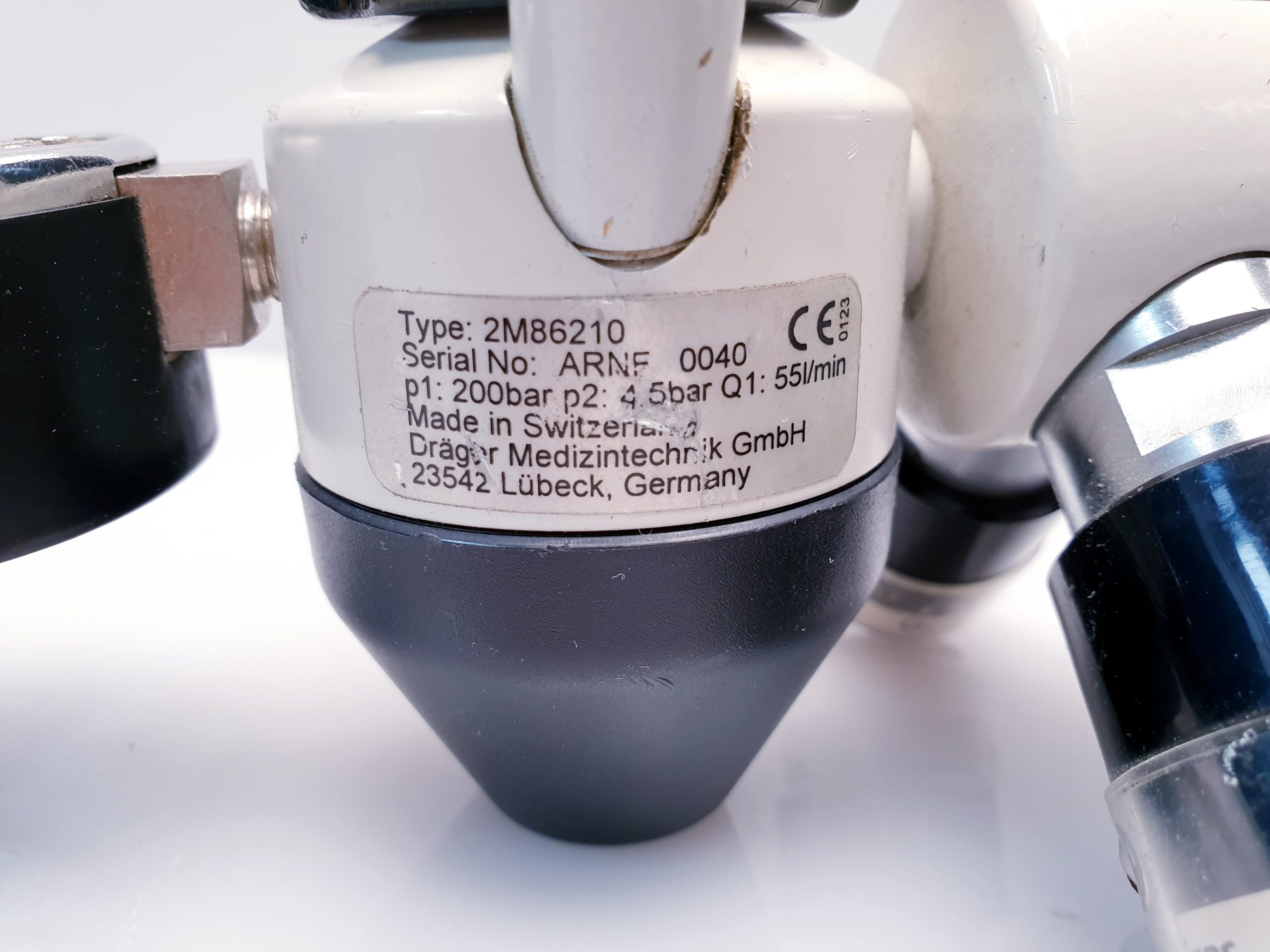 Draeger - Dräger 2M86210 Druckminderer Verteiler 2x Anschlüsse + 2x Brometer – Bild 11