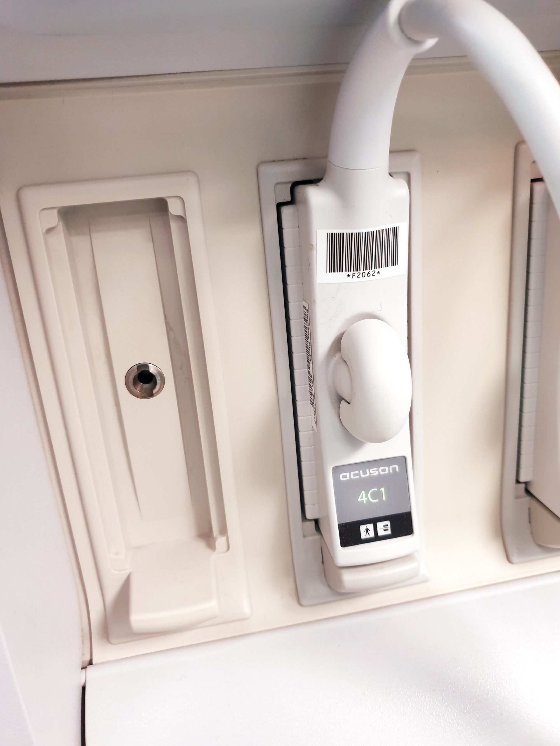 Siemens Acuson Sequoia 512 Farbdoppler + 4V1c + 4C1 + 6L3 – Bild 21