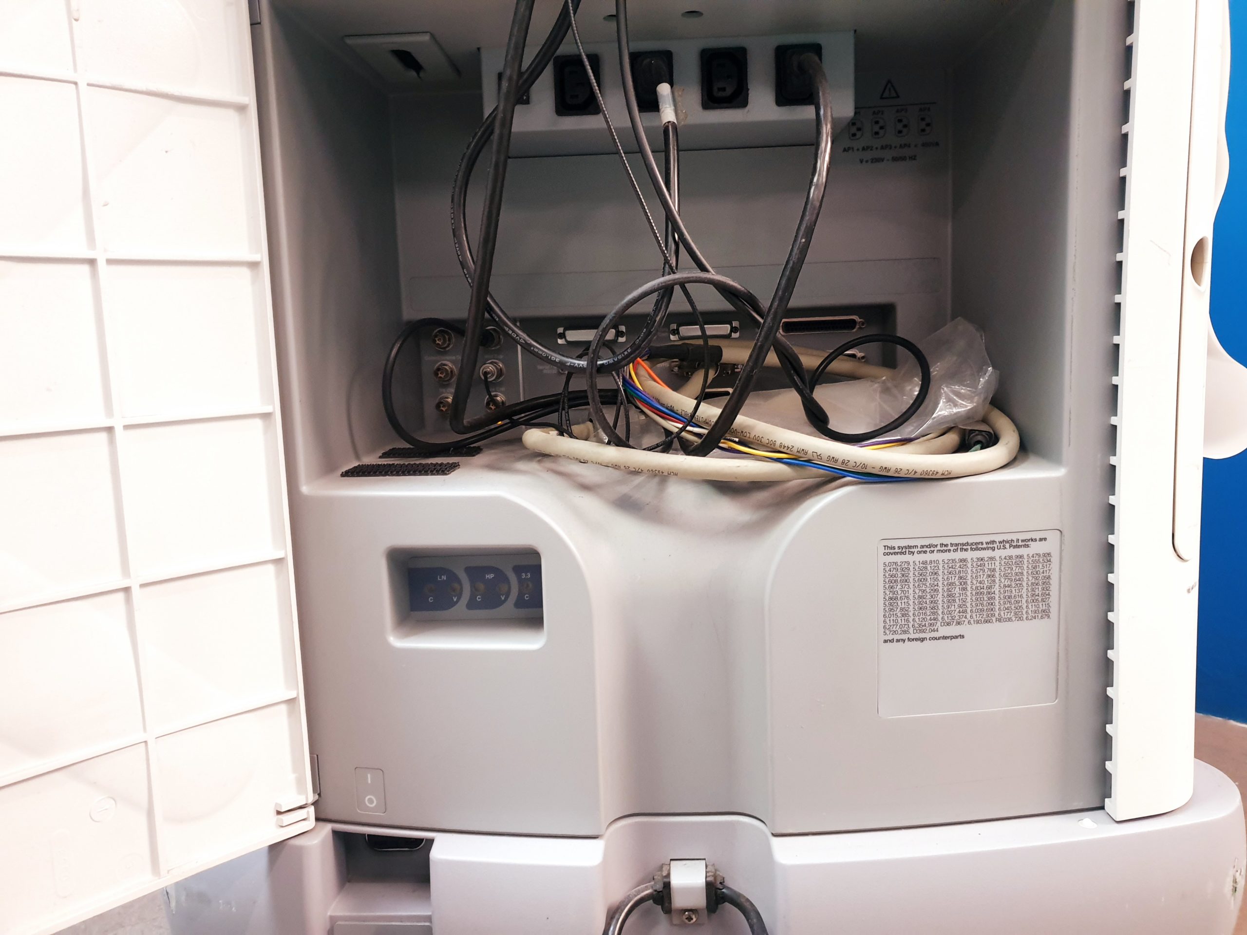 Siemens Acuson Sequoia 512 Farbdoppler + 4V1c + 4C1 + 6L3 – Bild 28