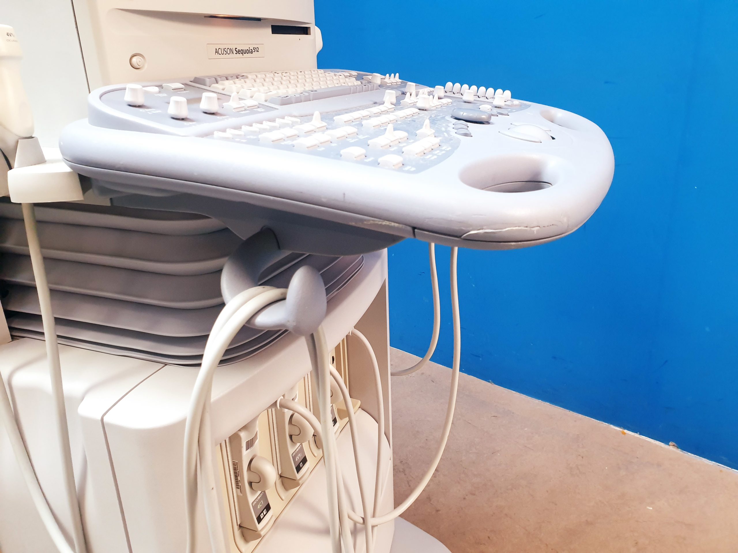 Siemens Acuson Sequoia 512 Farbdoppler + 4V1c + 4C1 + 6L3 – Bild 30