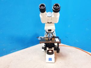 Carl Zeiss Axiolab re Mikroskop 450905 MiKroskop