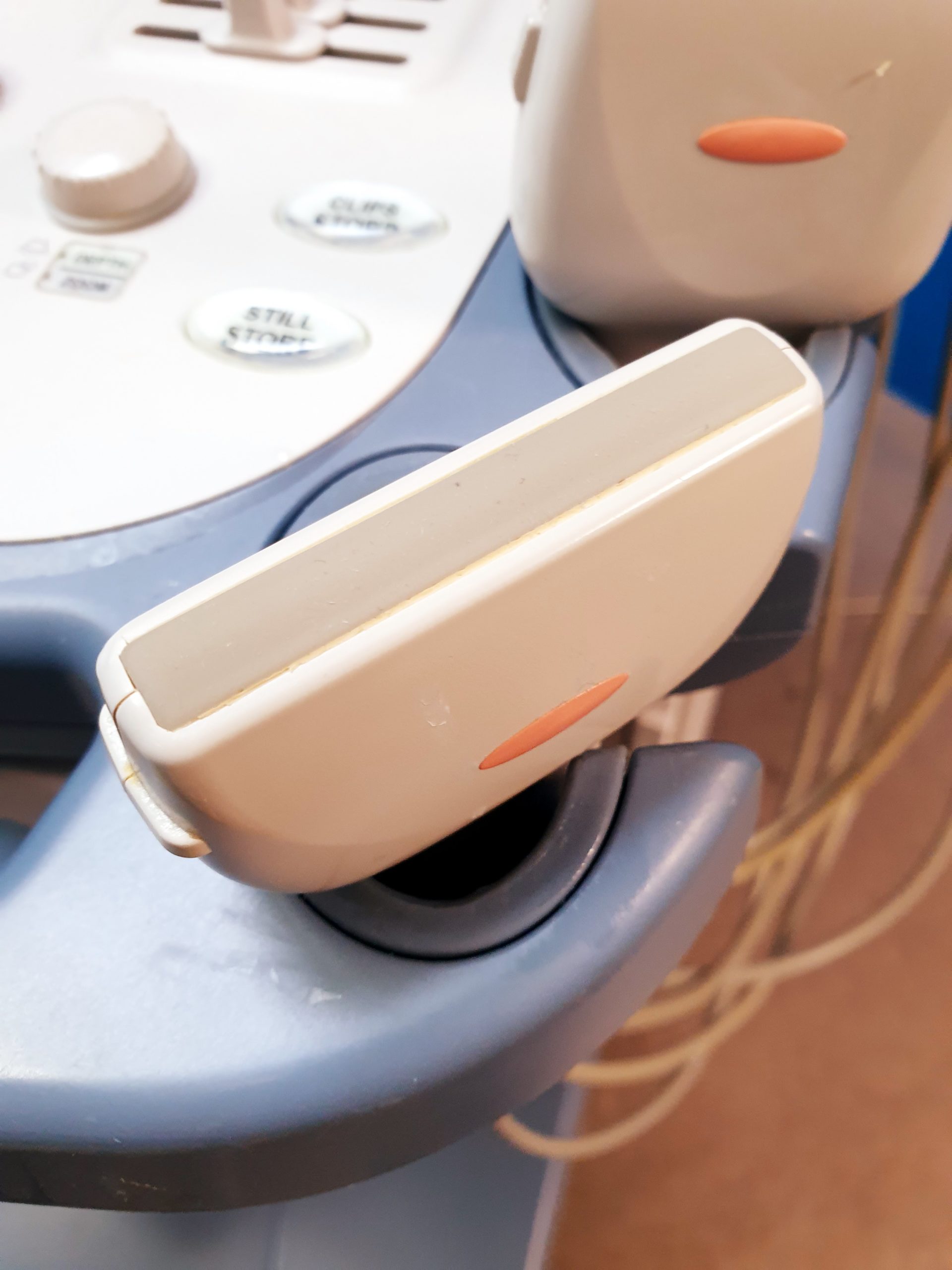 Toshiba SSA-680A Xario XG Farbdoppler PVT-375BT + PLT-805AT + PLT-704SBT – Bild 17