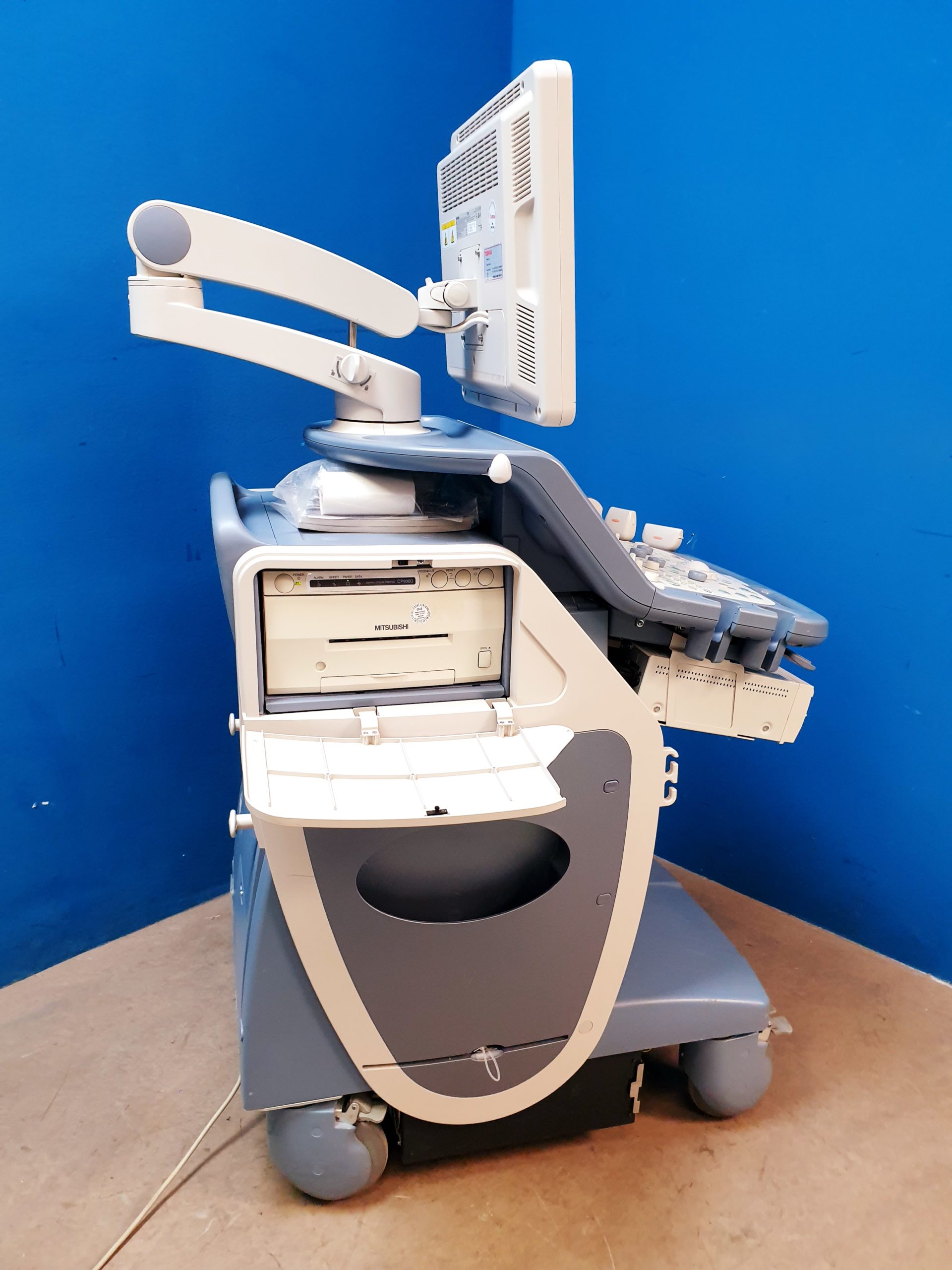 Toshiba SSA-680A Xario XG Farbdoppler PVT-375BT + PLT-805AT + PLT-704SBT – Bild 25