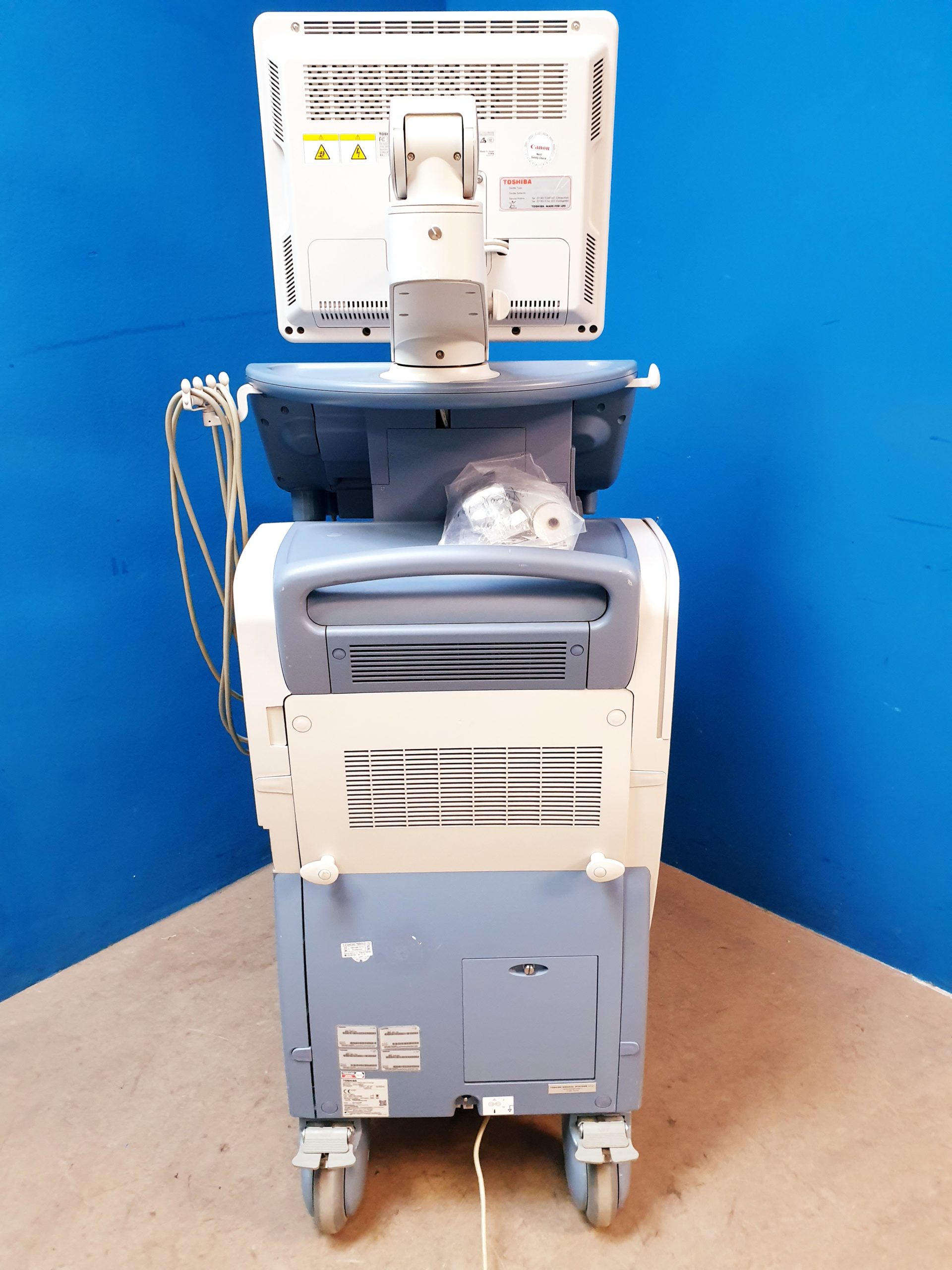 Toshiba SSA-680A Xario XG Farbdoppler PVT-375BT + PLT-805AT + PLT-704SBT – Bild 27