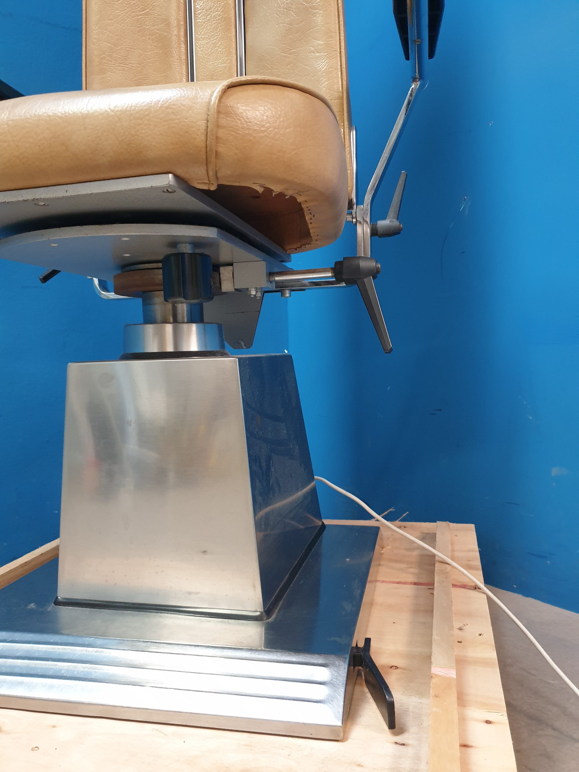 Atmos Practica 3 HNO Einheit + Instrumentenschrank, Mikroskop - Patientestuhl – Bild 23